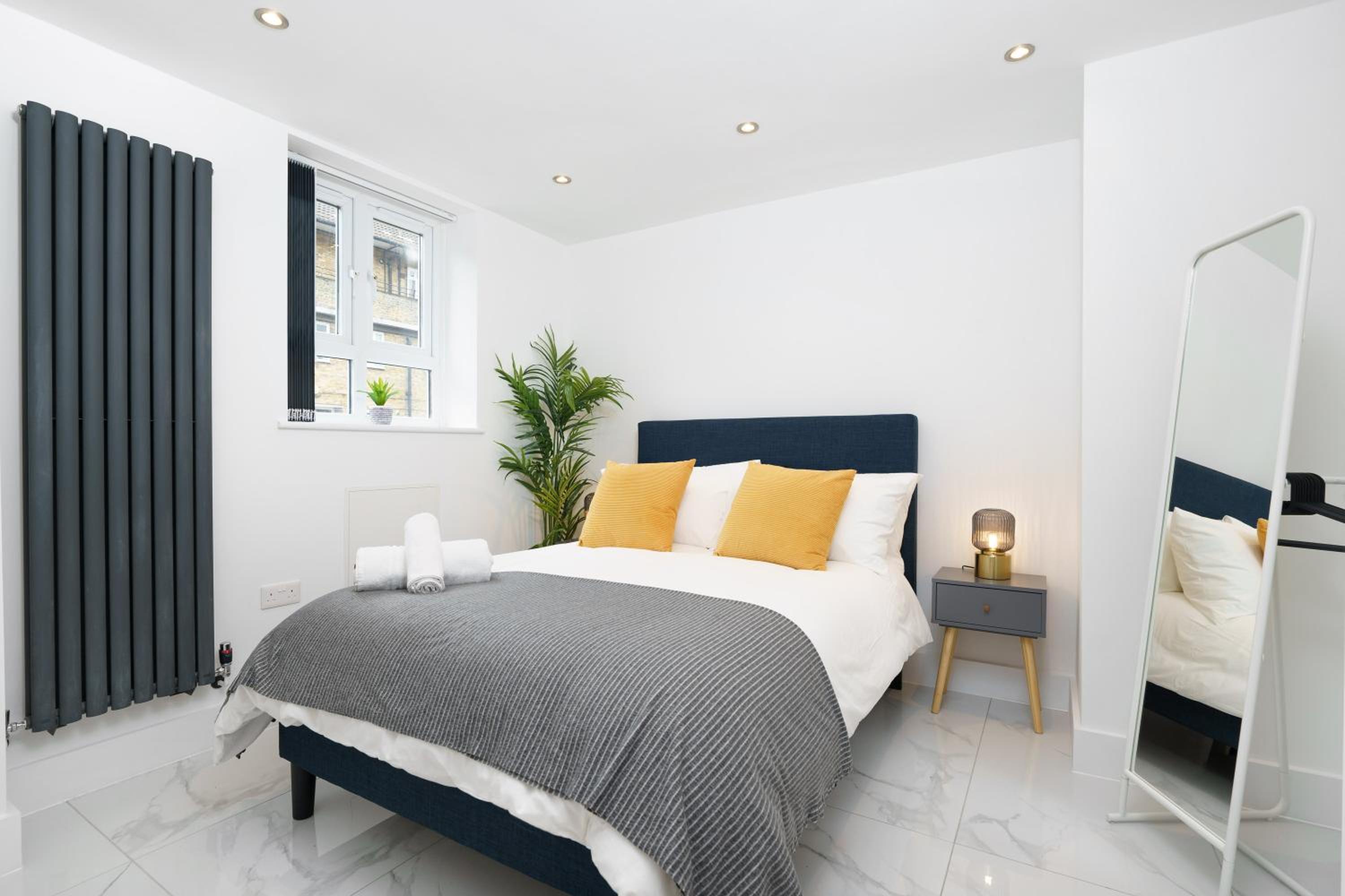 Boutique Flat near O2 & Excel