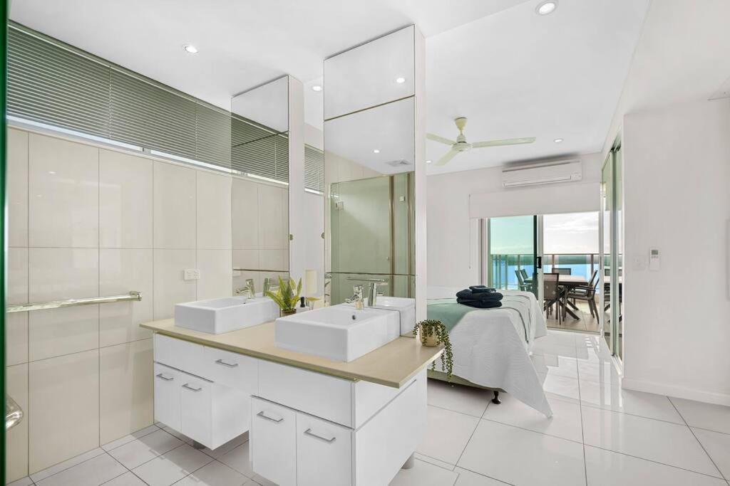 Spectacular Darwin apartment