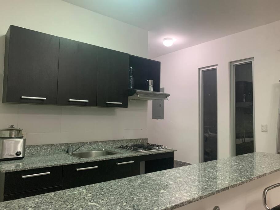 Enjoy a beautiful beach house in Panamá