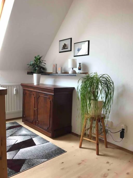 Kösters Huus - Schöne Ferienwohnung mit Balkon