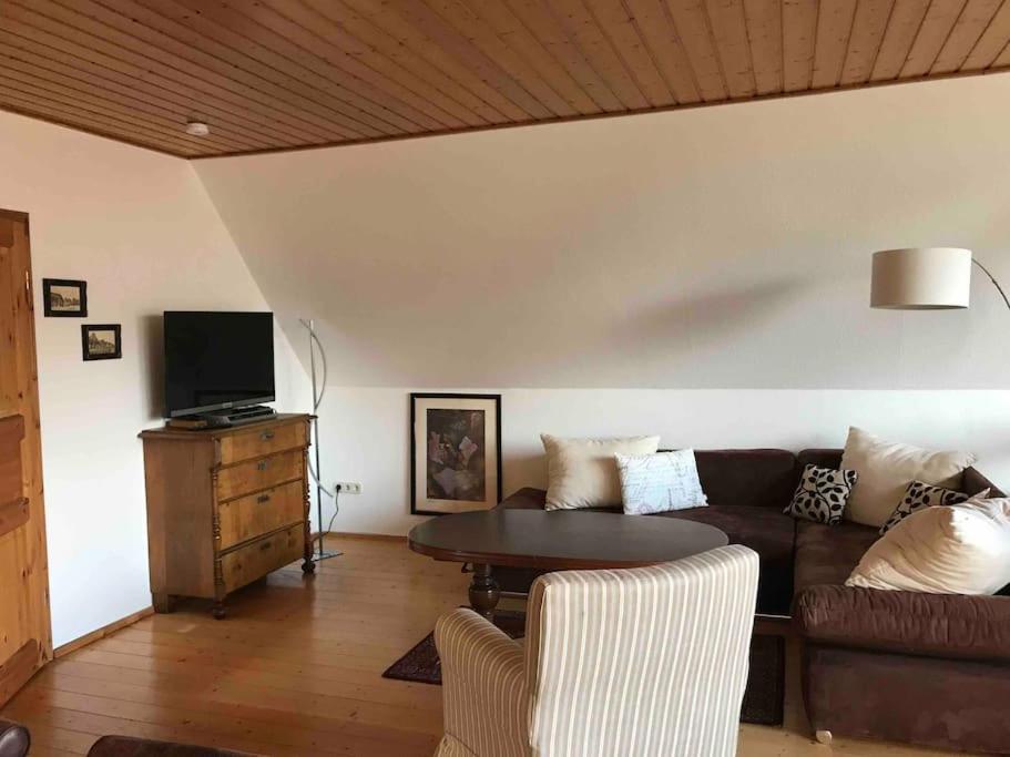 Kösters Huus - Schöne Ferienwohnung mit Balkon