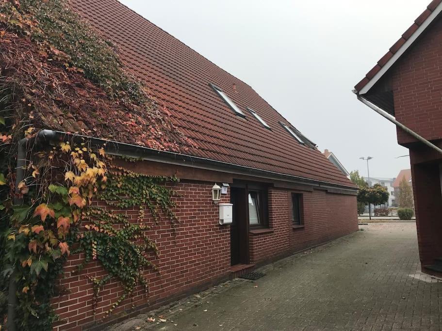 Kösters Huus - Schöne Ferienwohnung mit Balkon