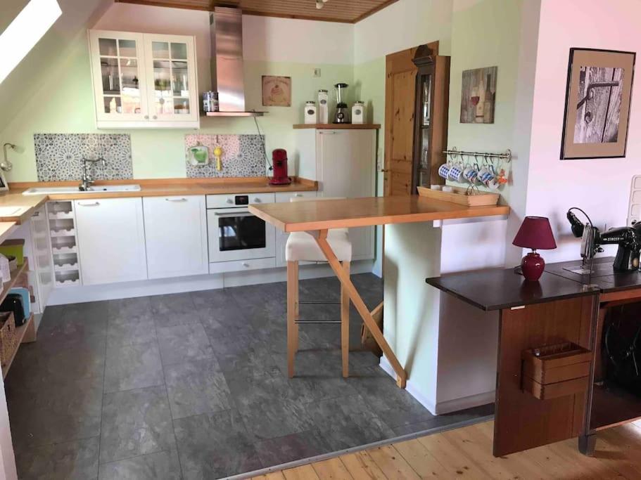 Kösters Huus - Schöne Ferienwohnung mit Balkon