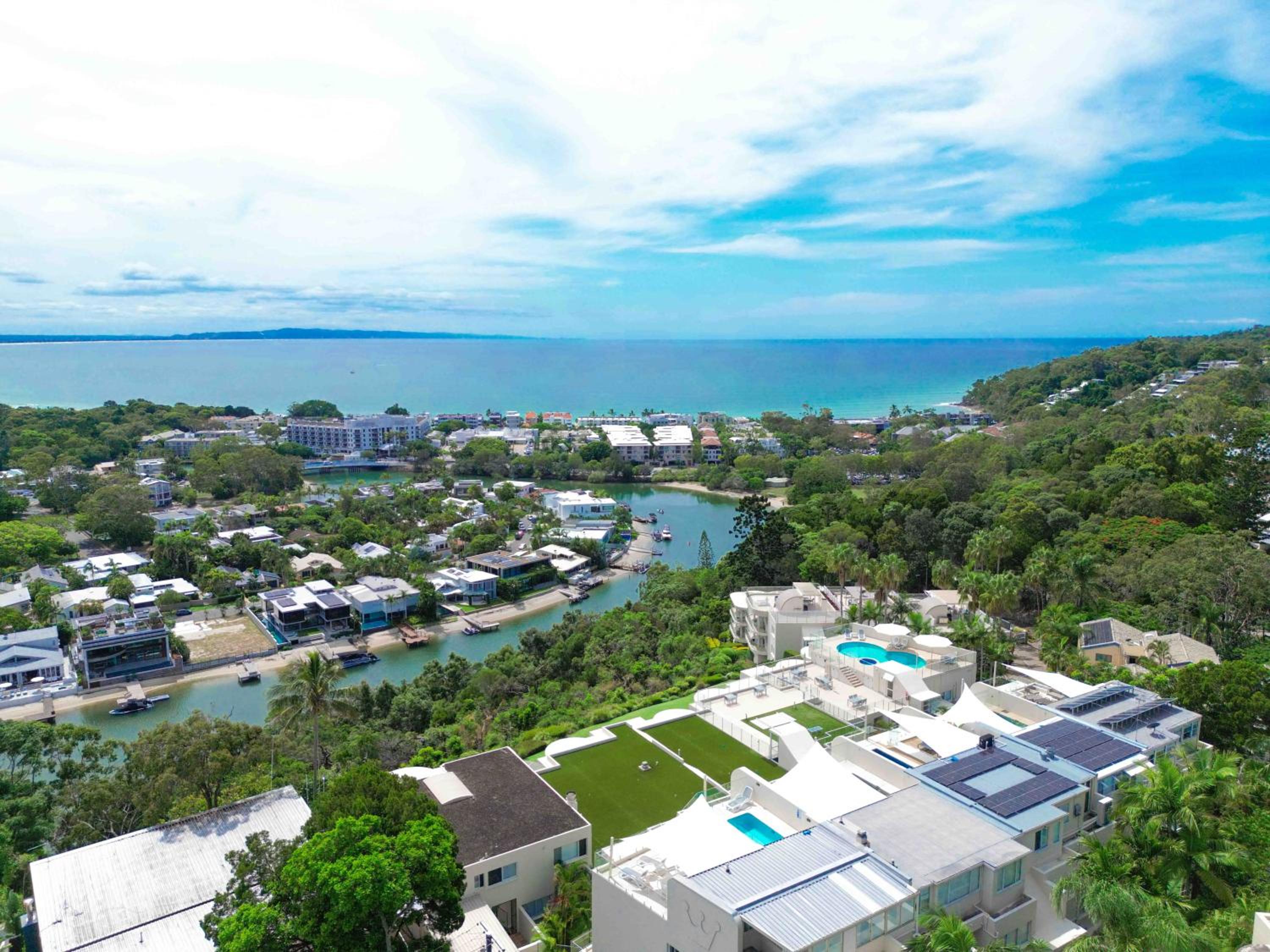 Noosa Crest Premium View Apartment 19