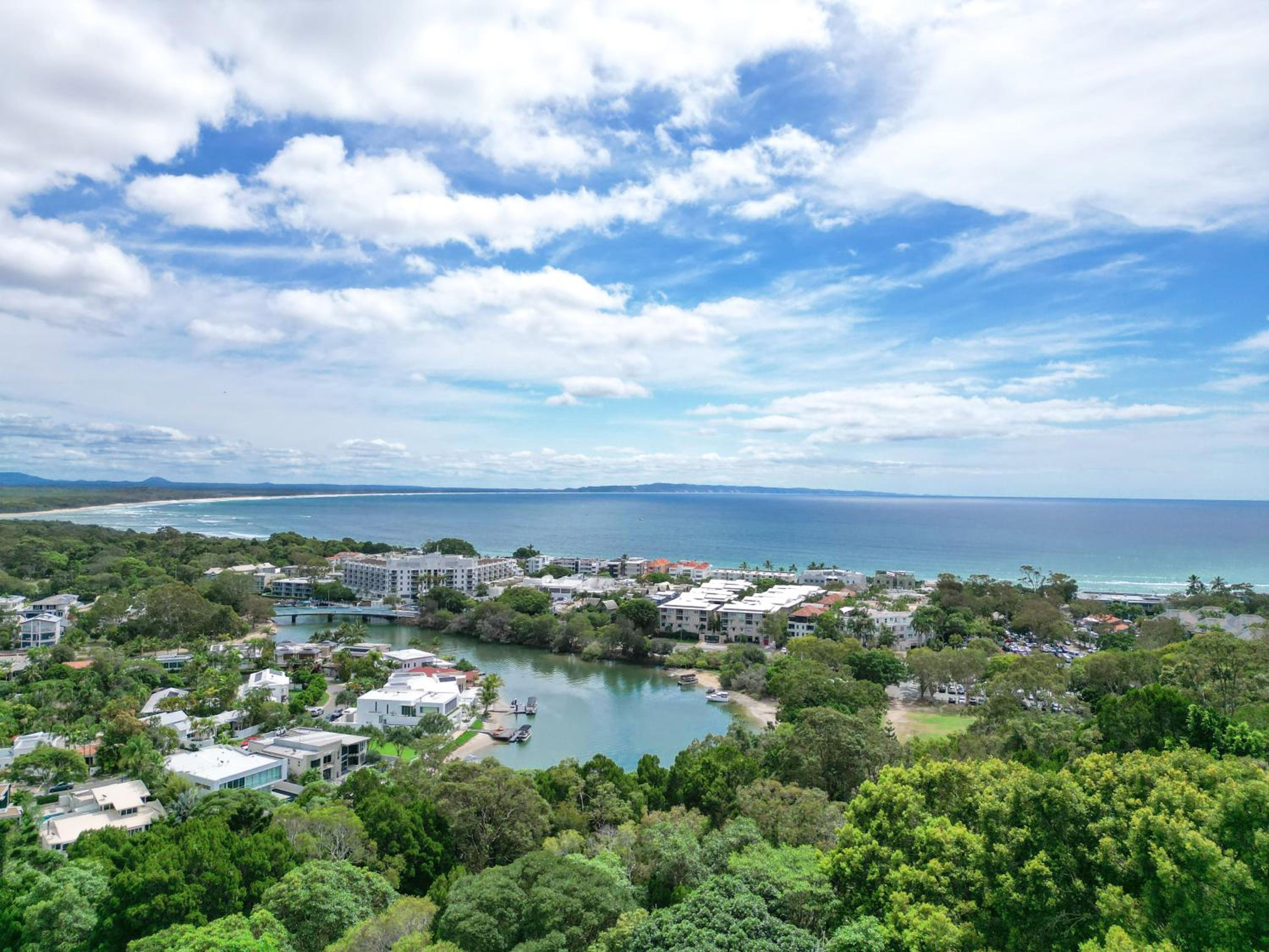Noosa Crest Premium View Apartment 19