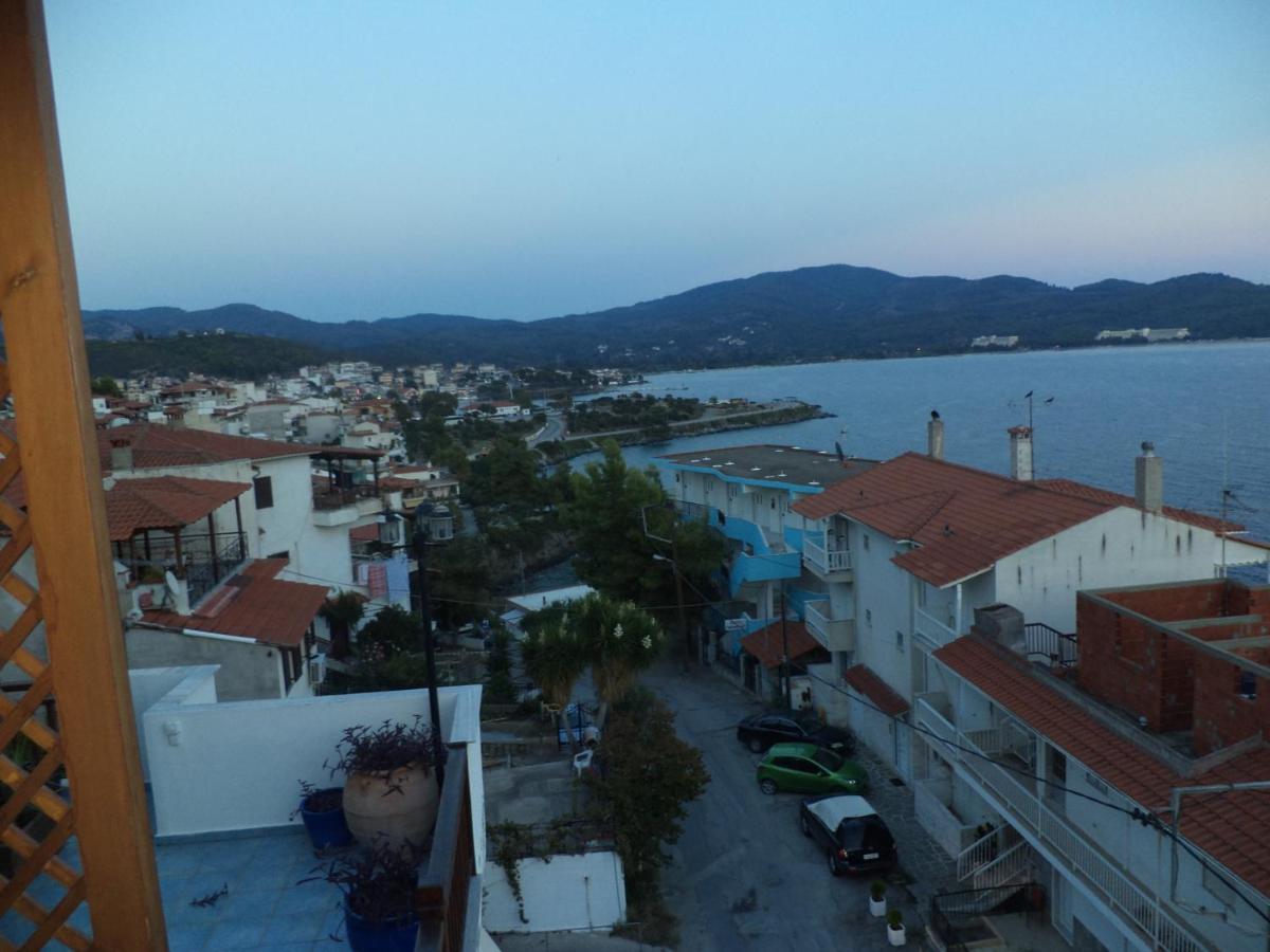 Photo 44