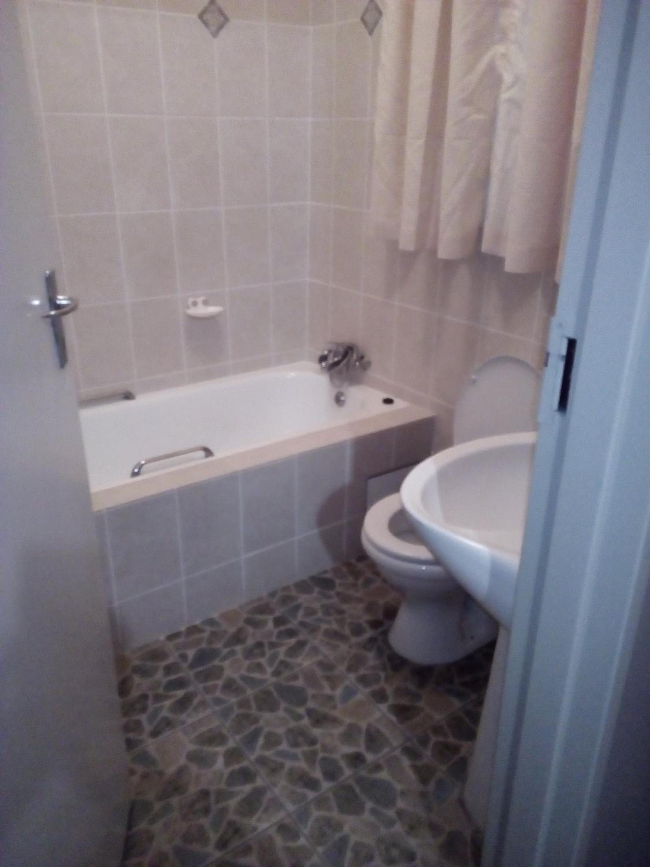 Ledoba Bed & Breakfast
