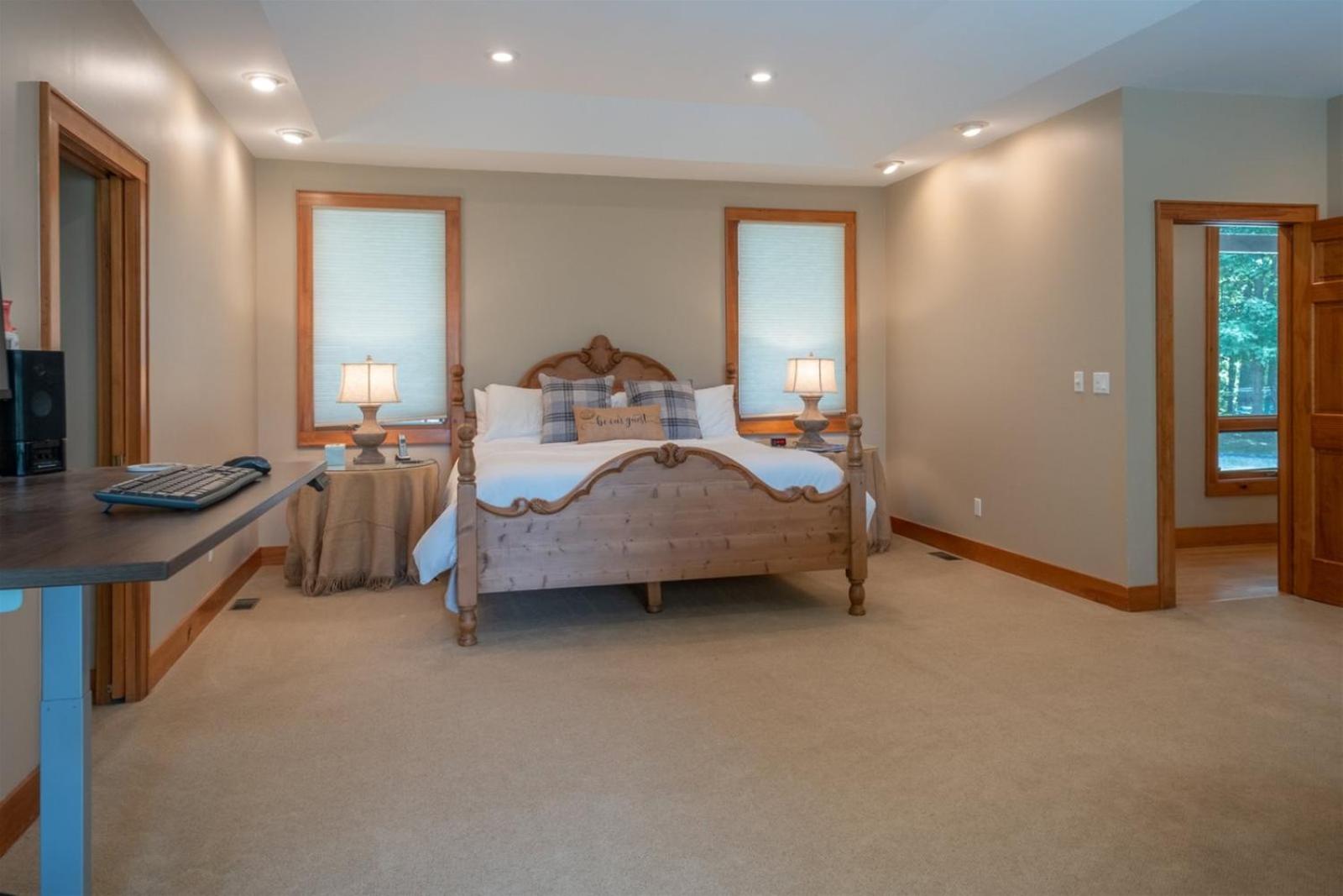 Dupont Mountain Lodge