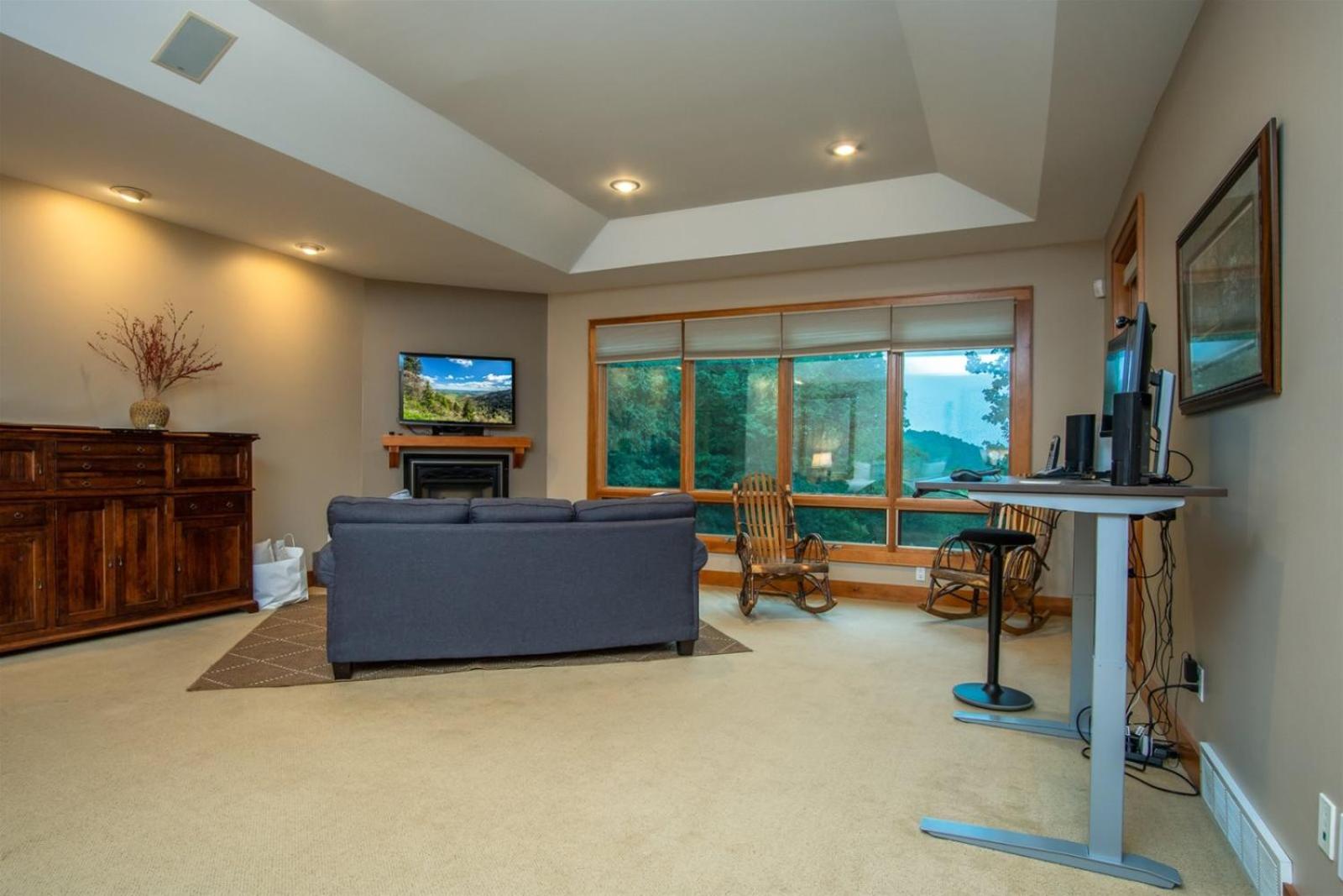 Dupont Mountain Lodge
