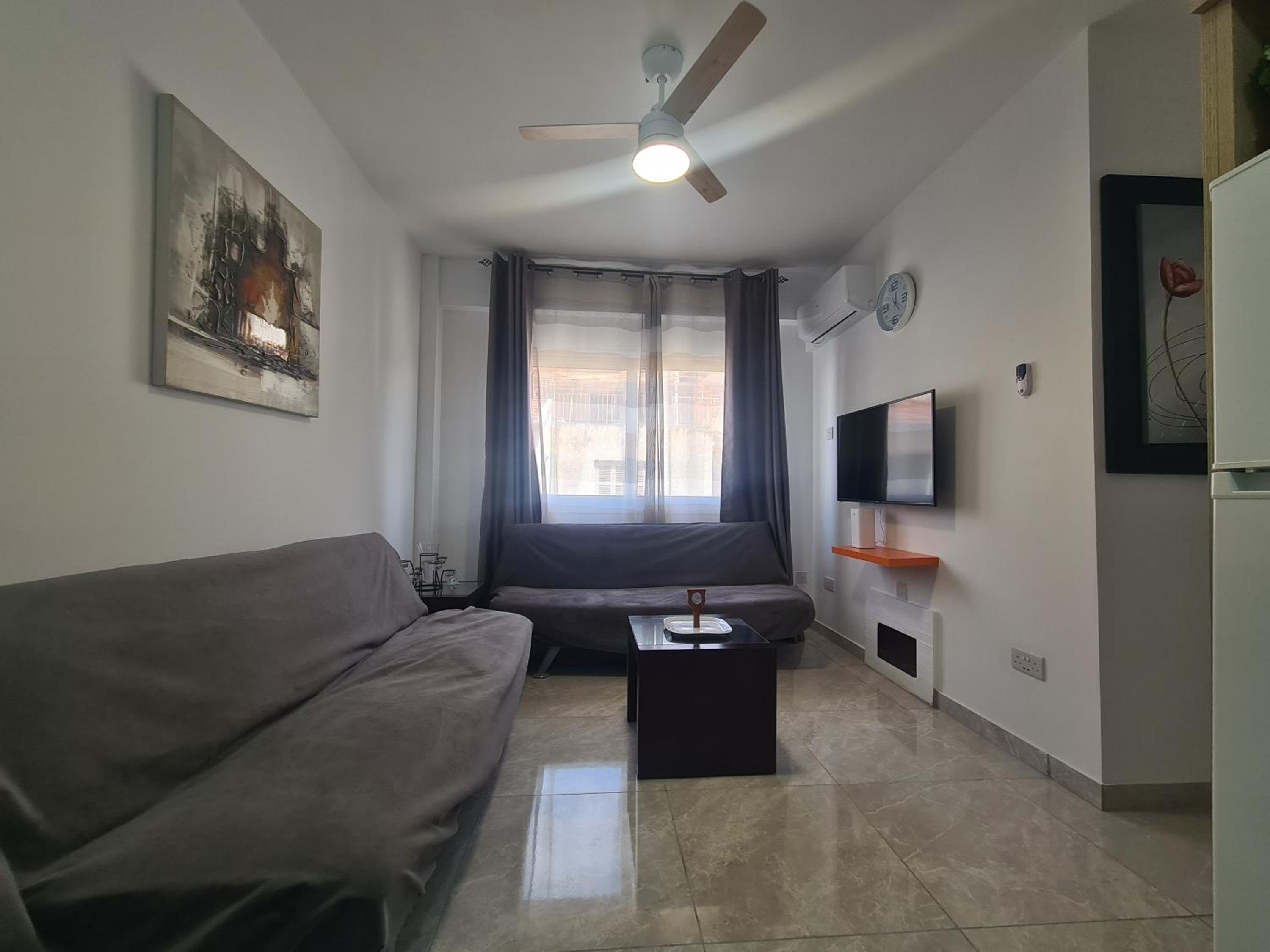Pindarou Apartment
