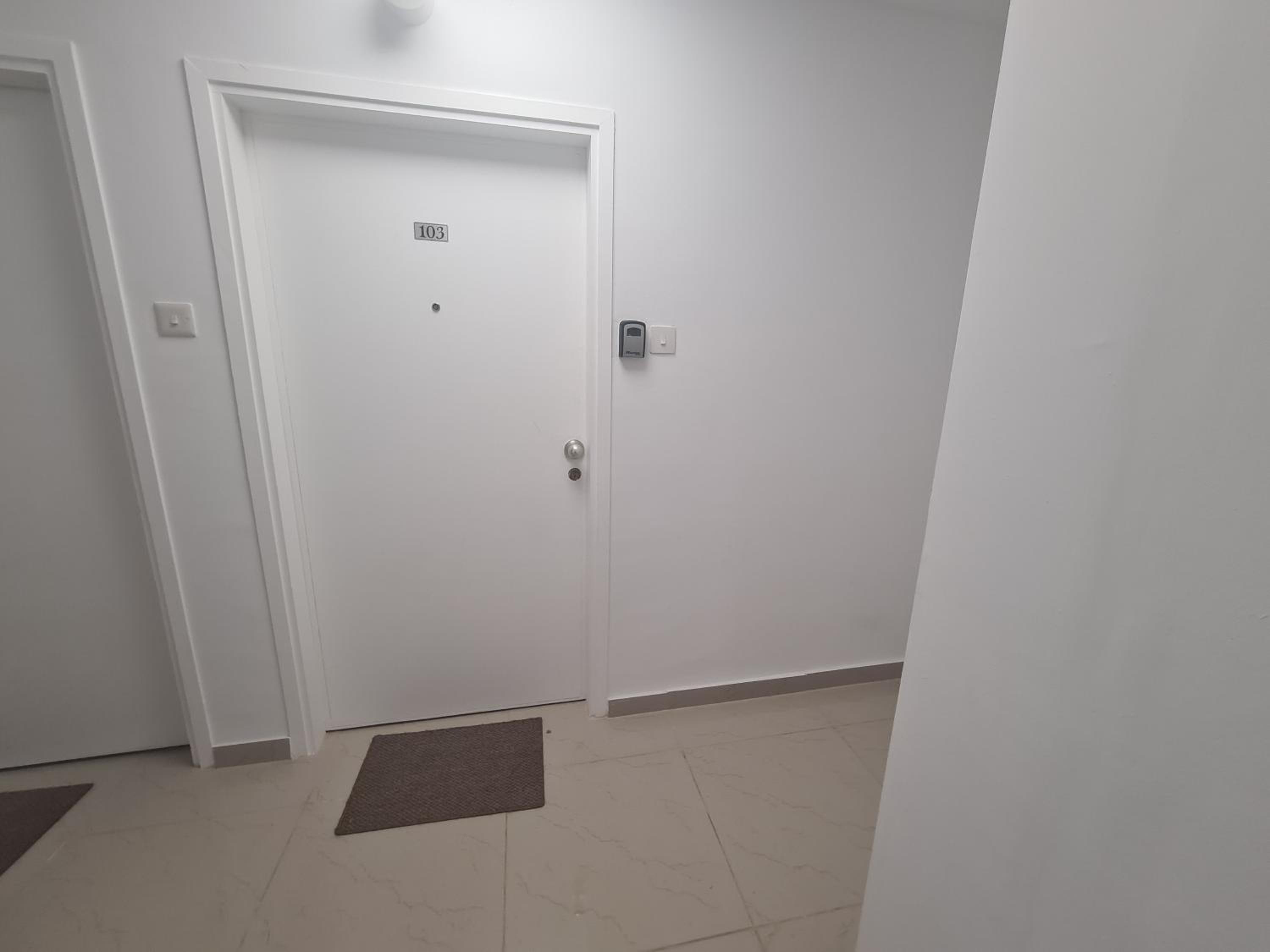 Pindarou Apartment