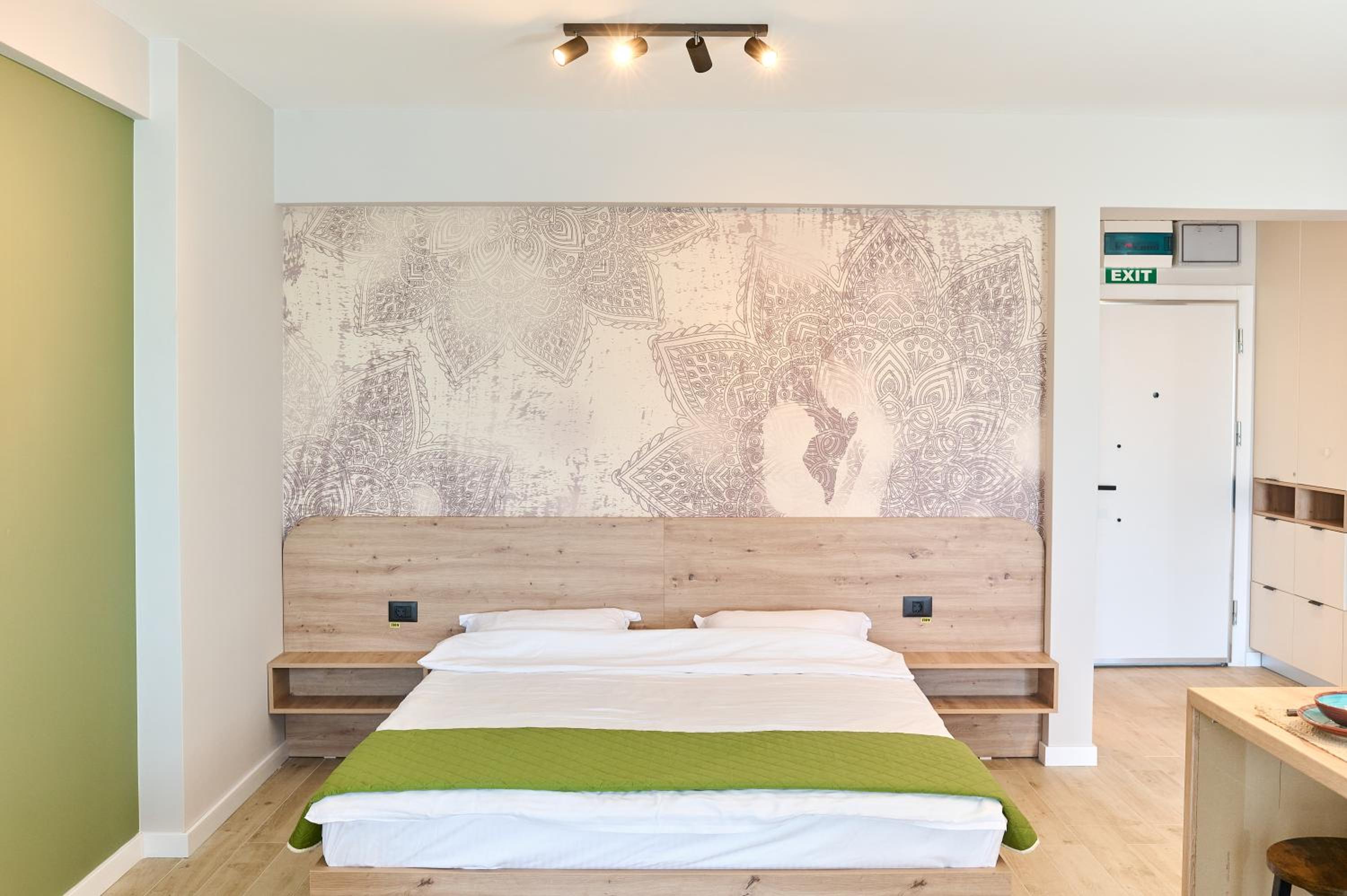 Studio Cornelia Seaview Spa&Pool in Infinity Beach Resort view 5