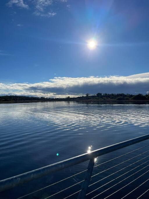 Entire Apartment , Centre Carrick-On-Shannon view 4