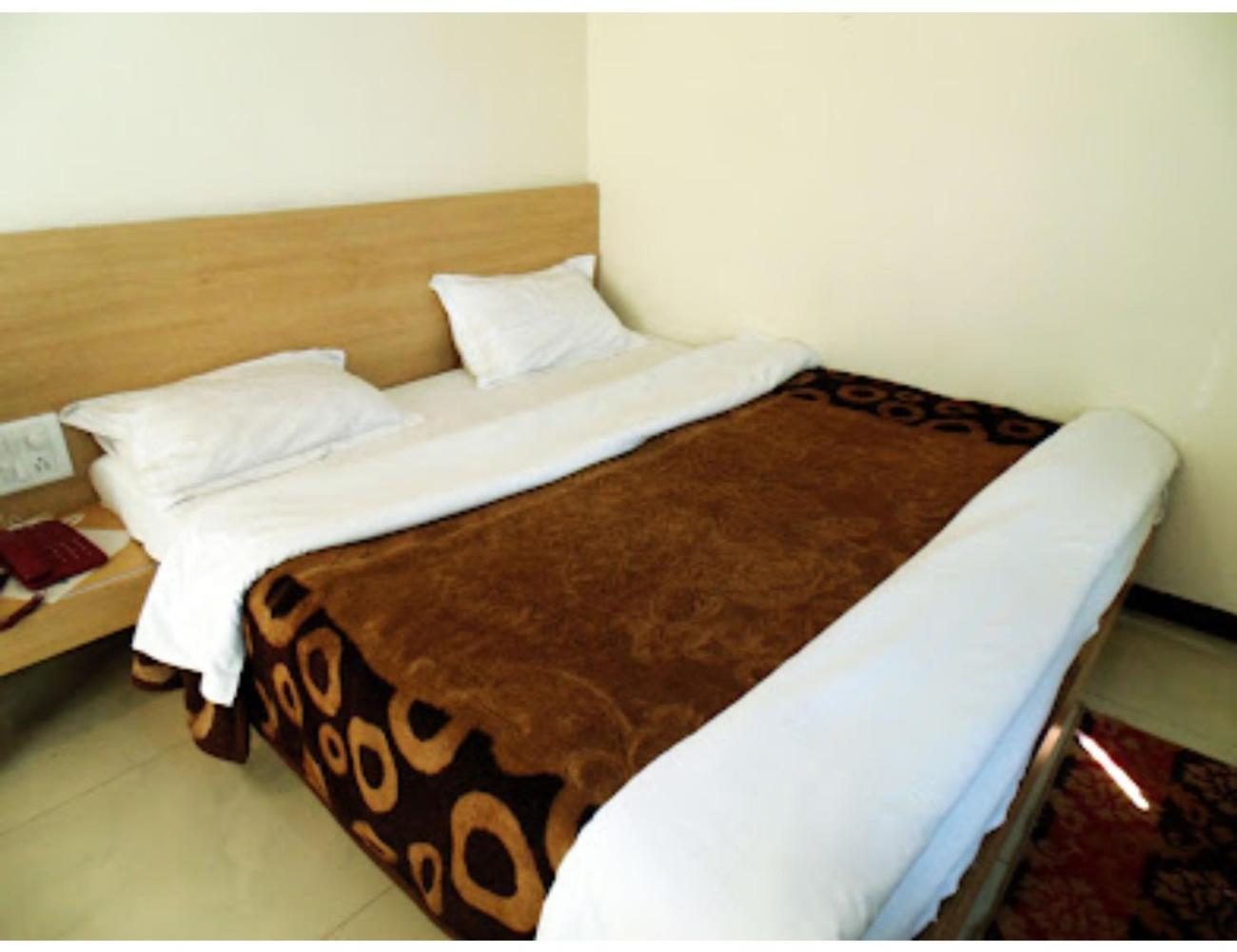 Hotel Kachnar, Pachmarhi view 3