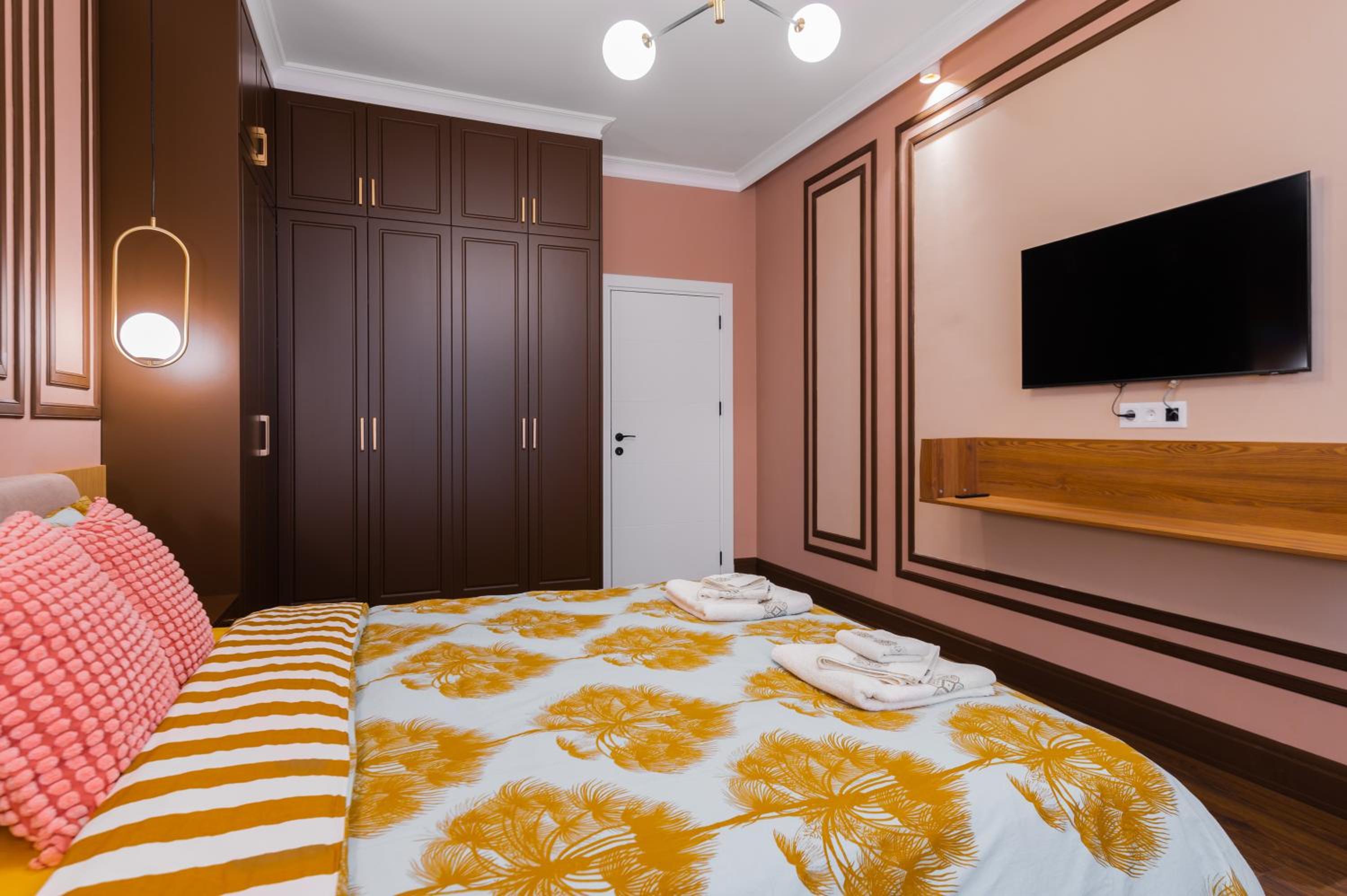 Charming Pastel 1BD Flat in The Heart of Sofia by Flat Mаnager