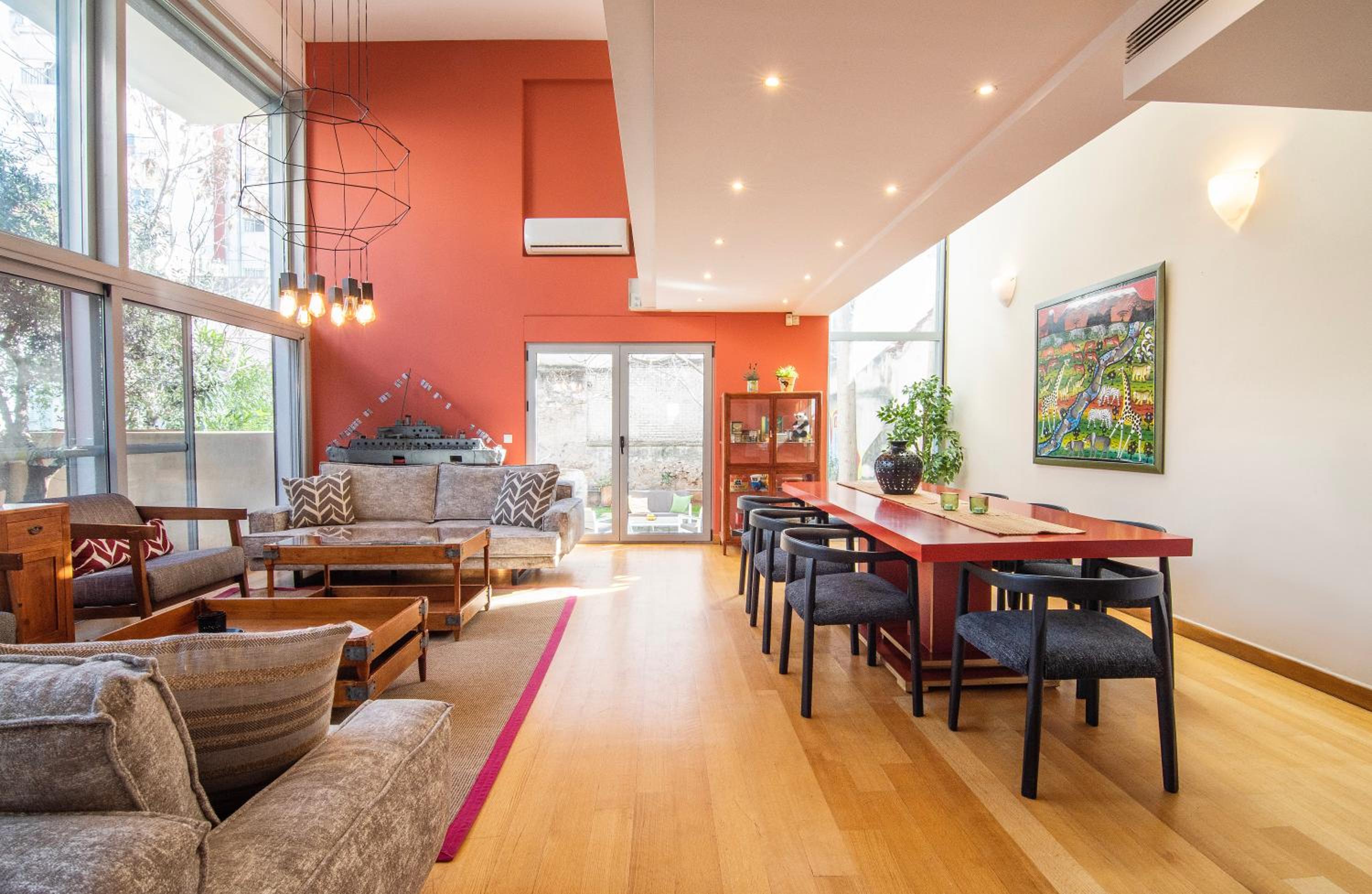 lounge