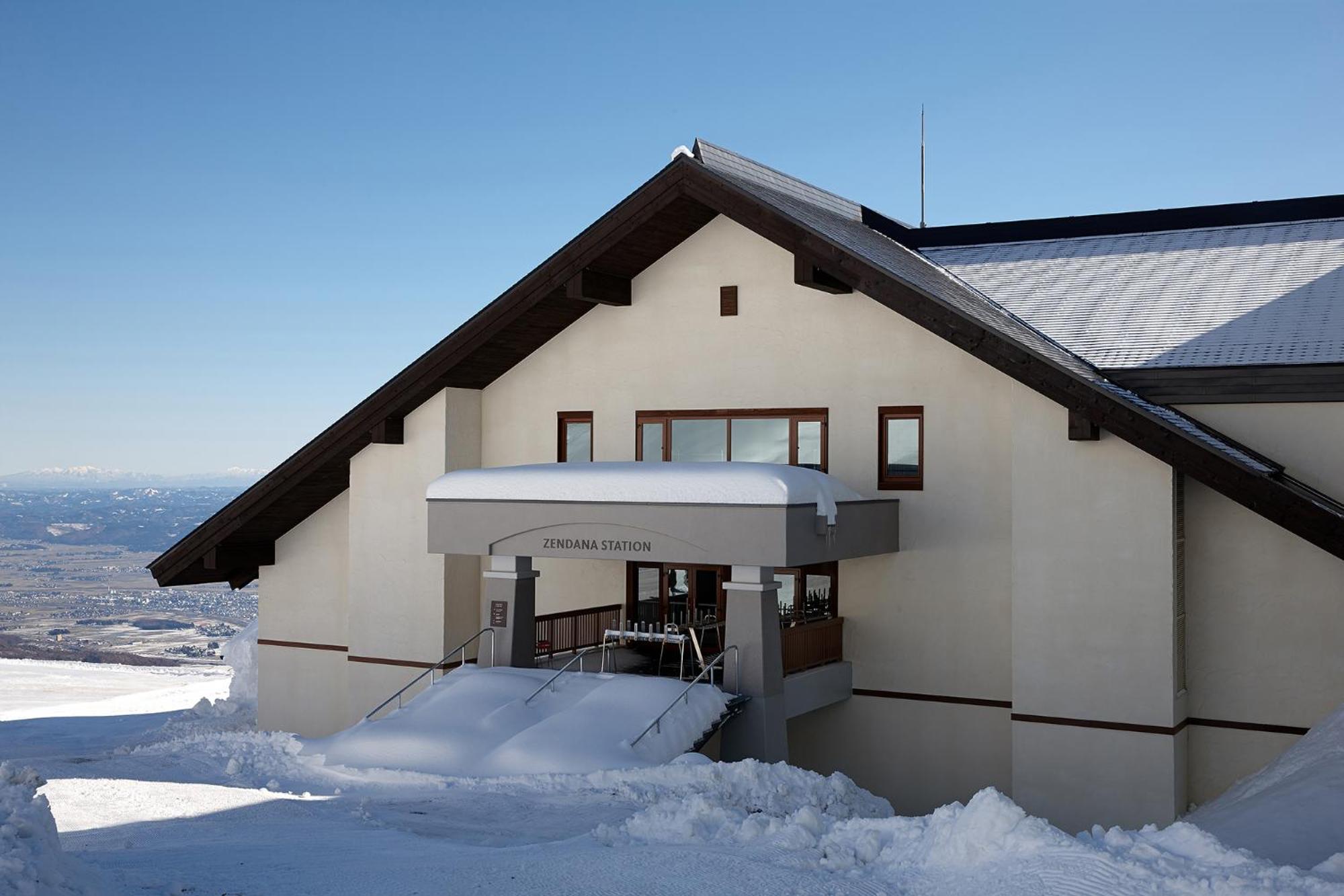 Lotte Arai Resort