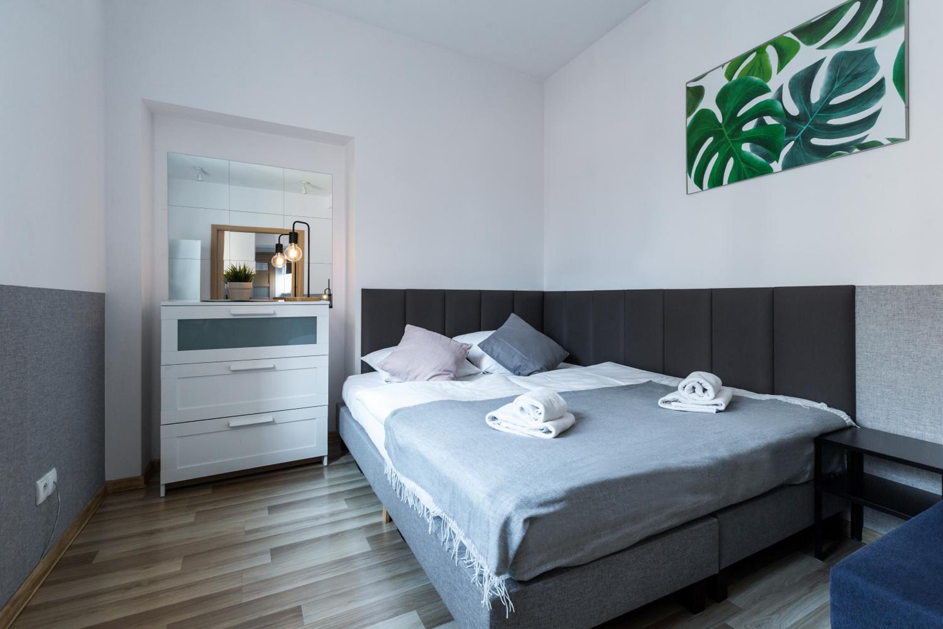 Wawel Cracow Old City Apartments - Friendhouse Apartments