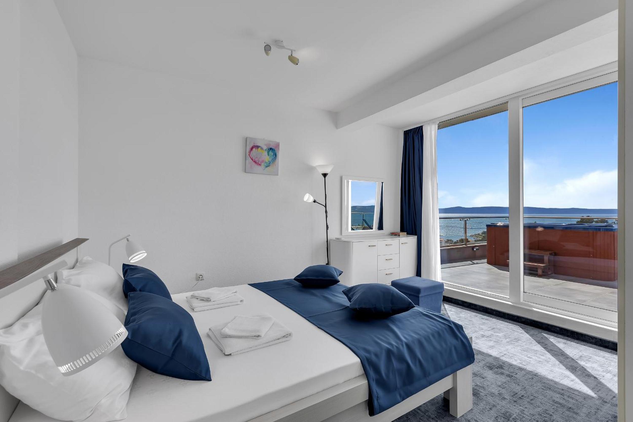 Apartments Lujnovic