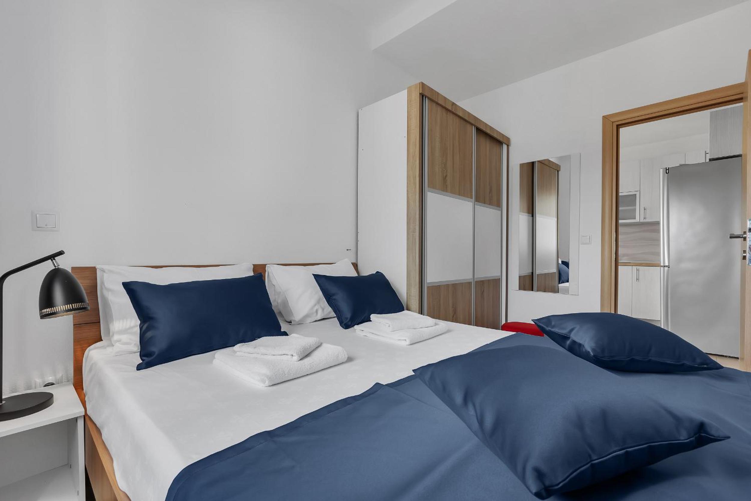 Apartments Lujnovic