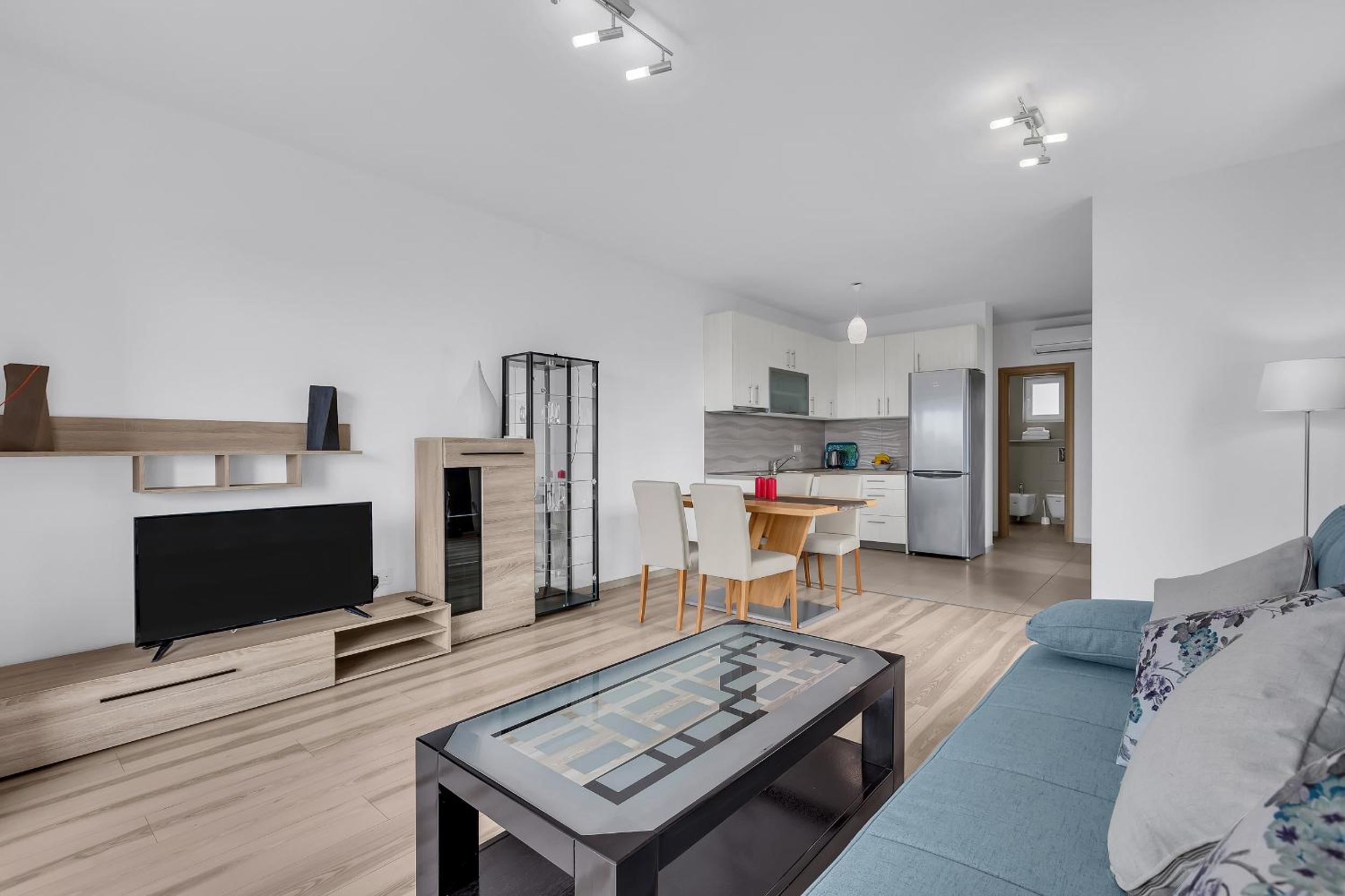 Apartments Lujnovic