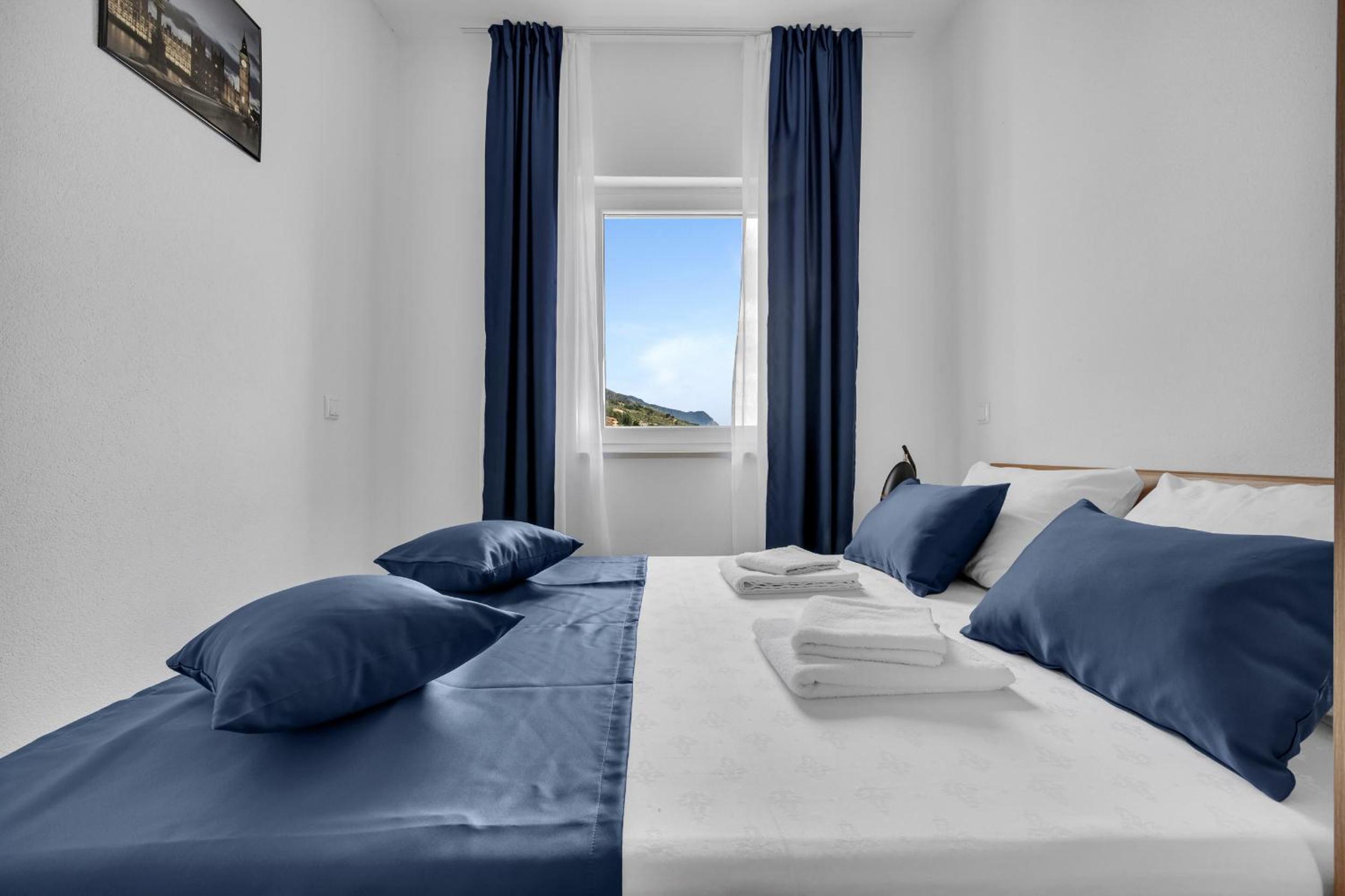 Apartments Lujnovic