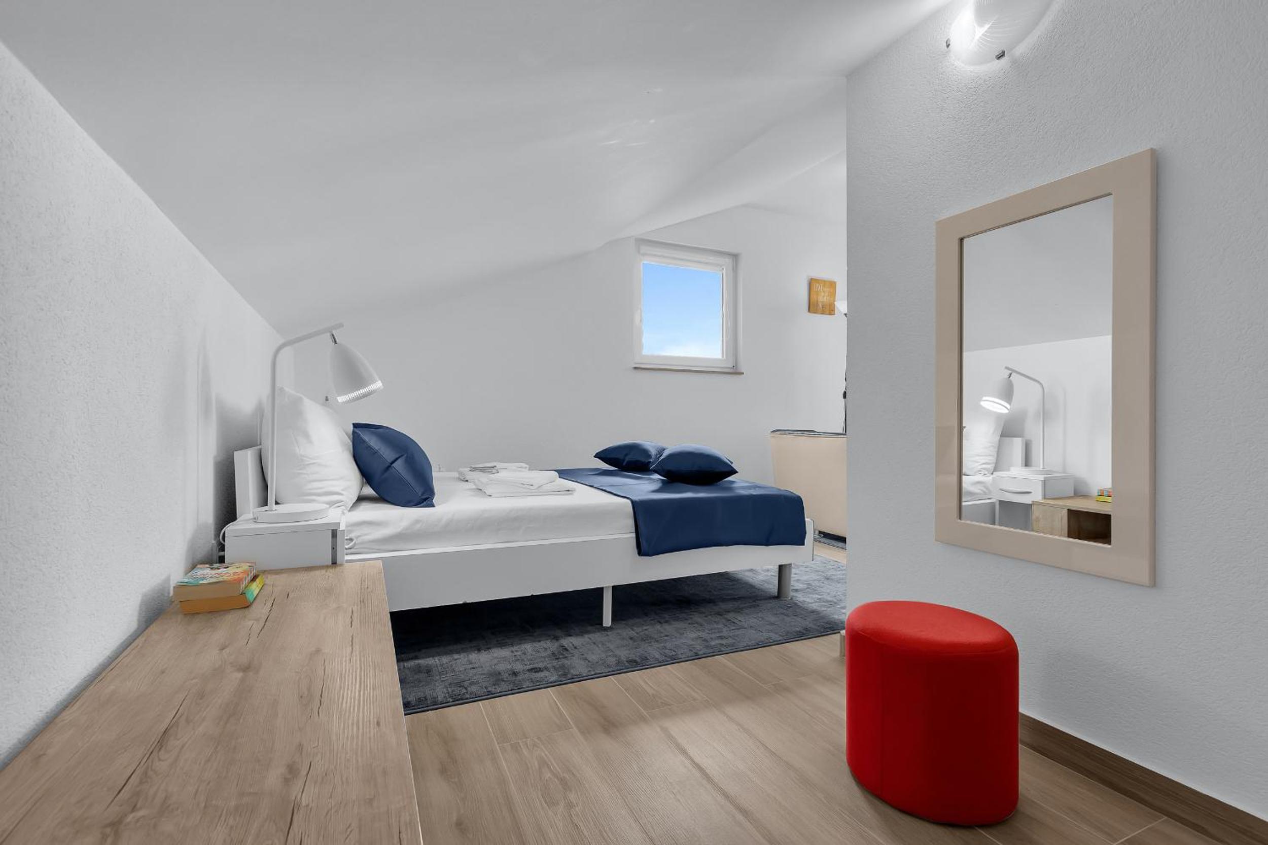 Apartments Lujnovic