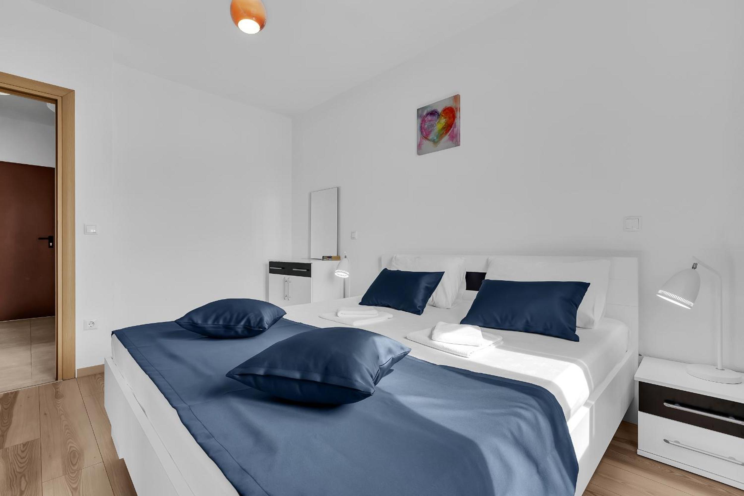 Apartments Lujnovic