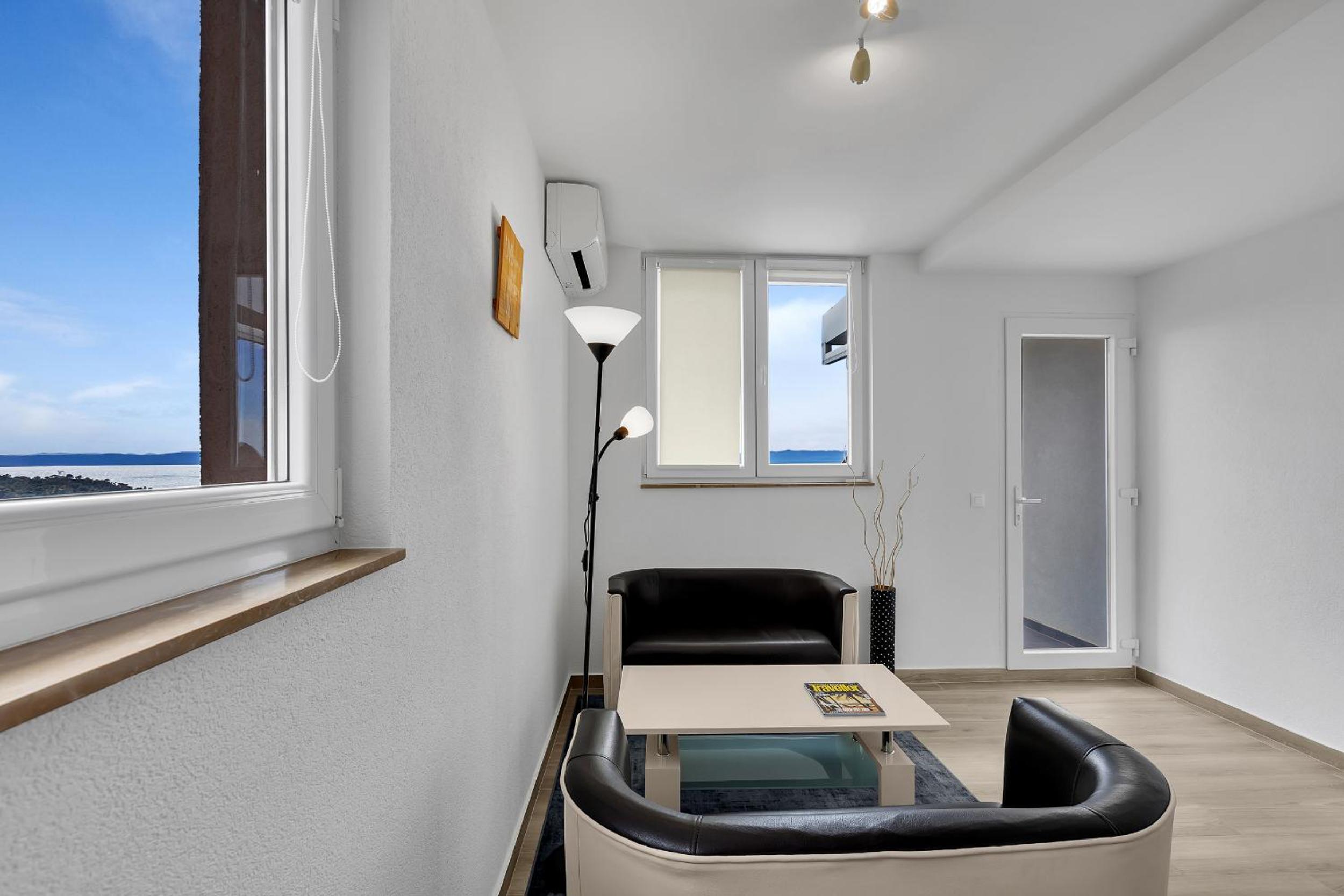 Apartments Lujnovic