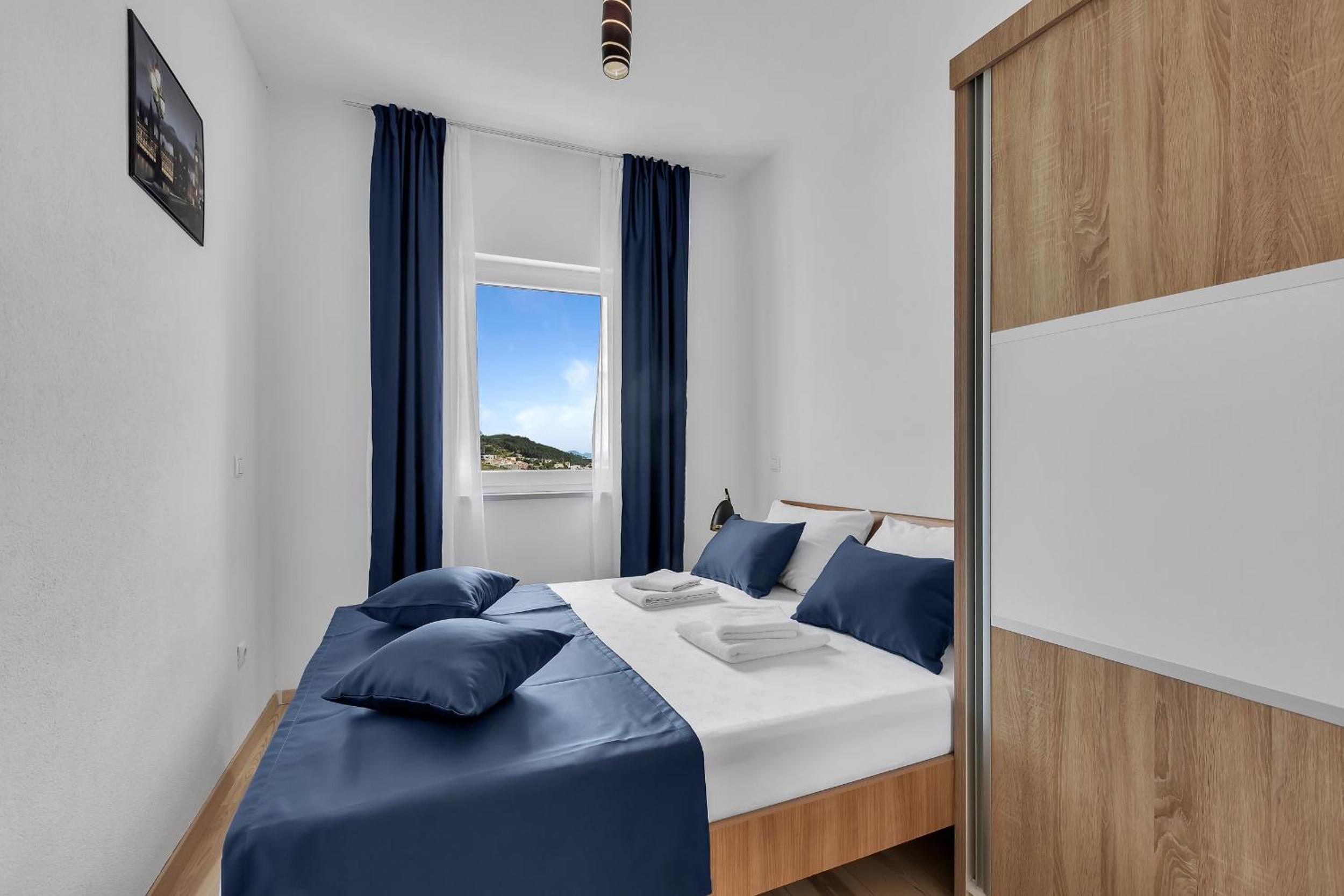Apartments Lujnovic