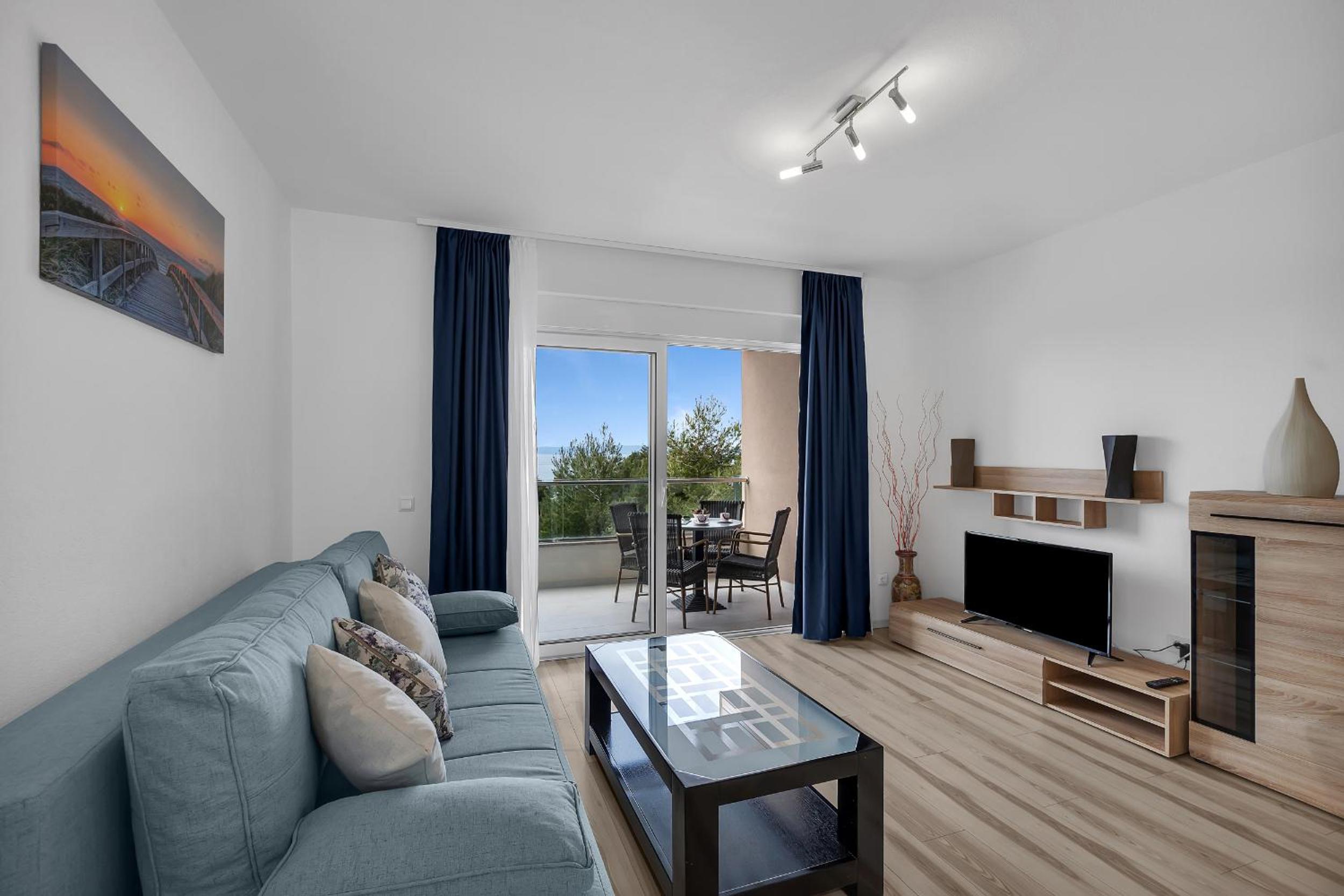 Apartments Lujnovic