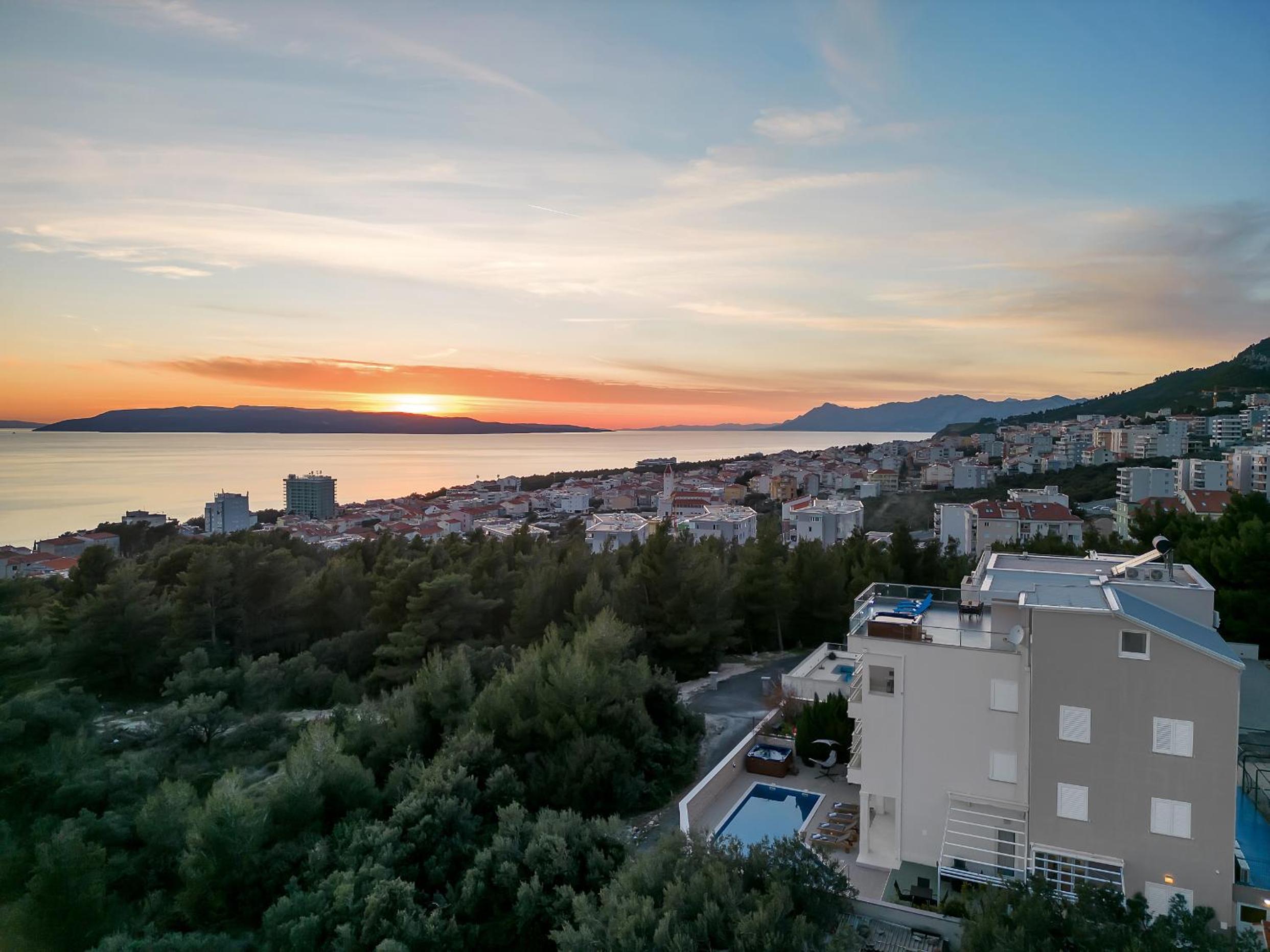 Apartments Lujnovic