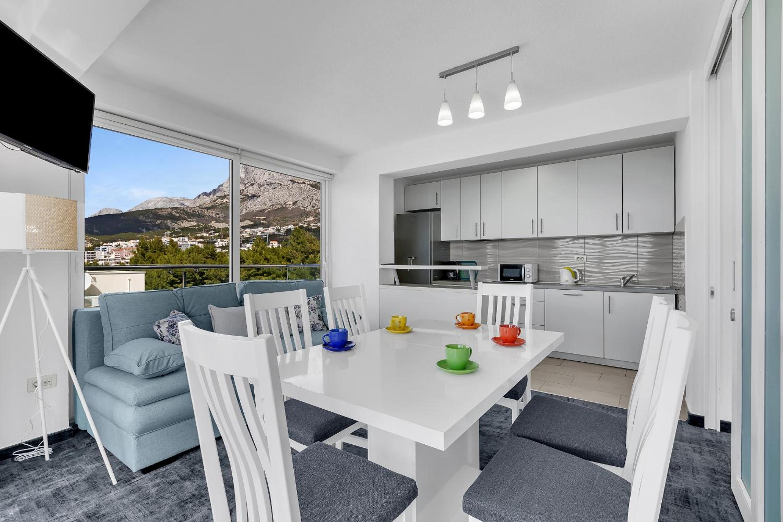 Apartments Lujnovic