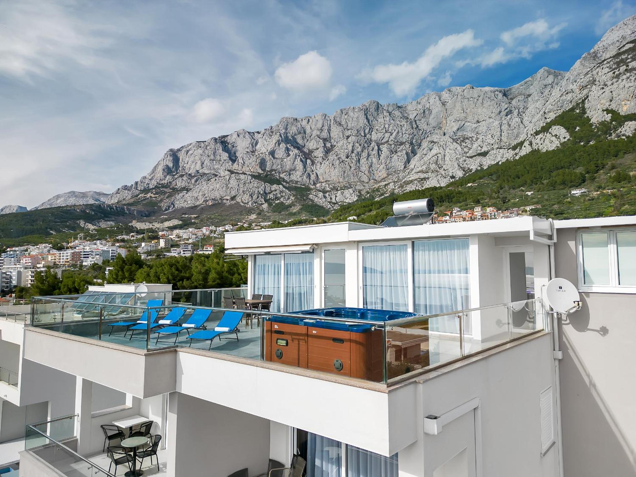 Apartments Lujnovic