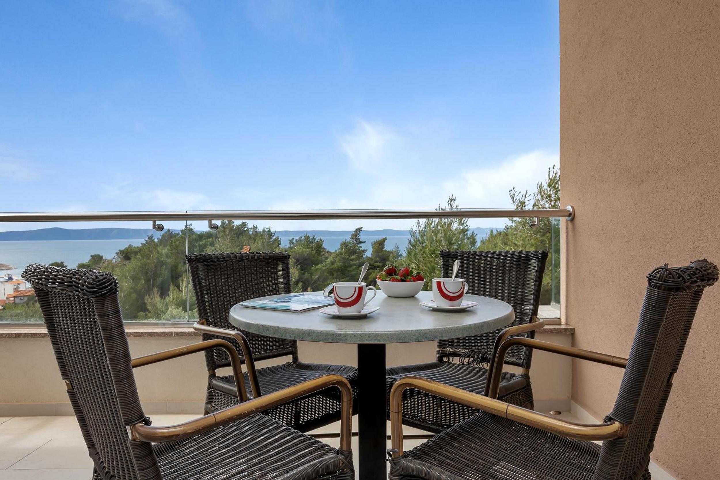 Apartments Lujnovic