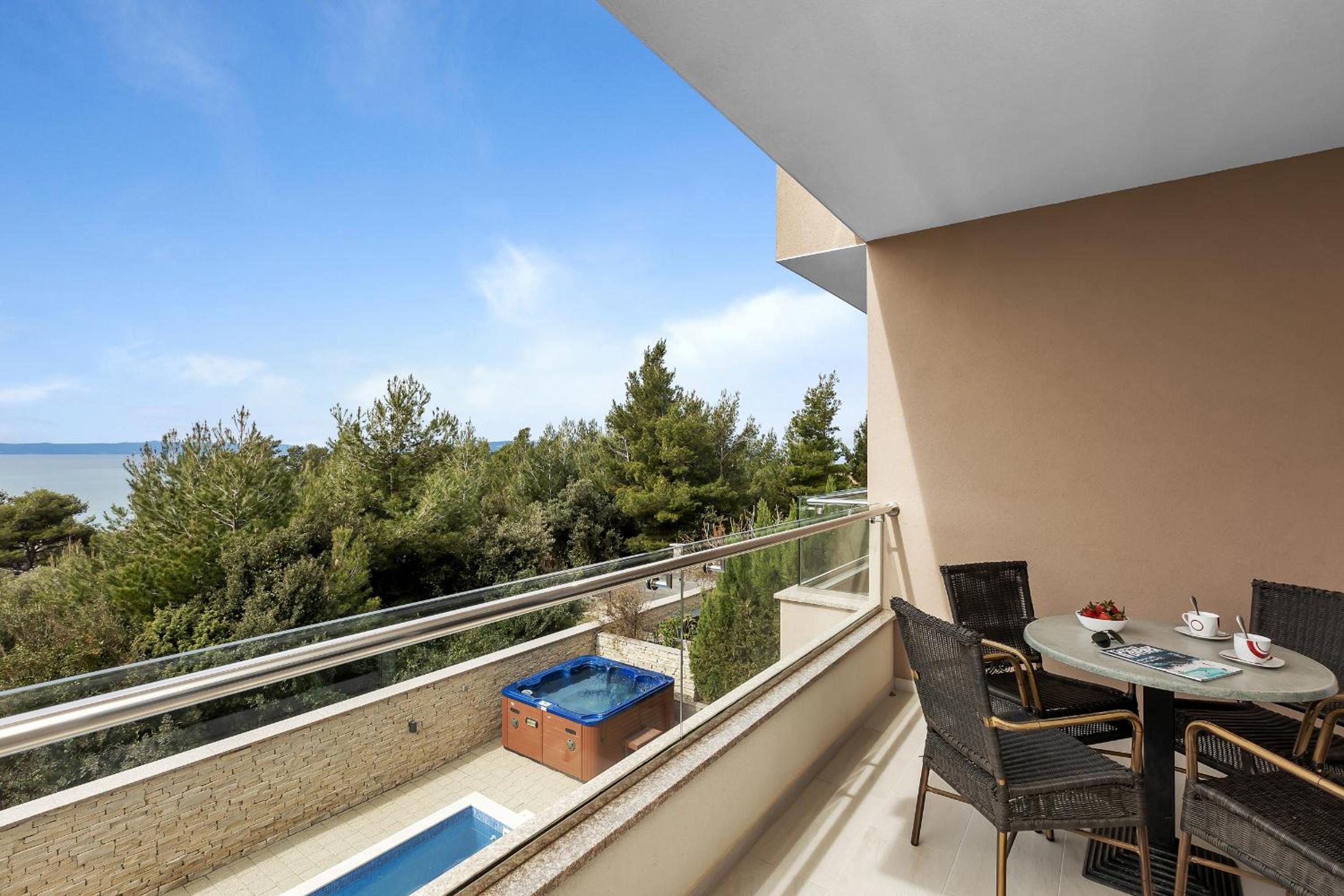 Apartments Lujnovic