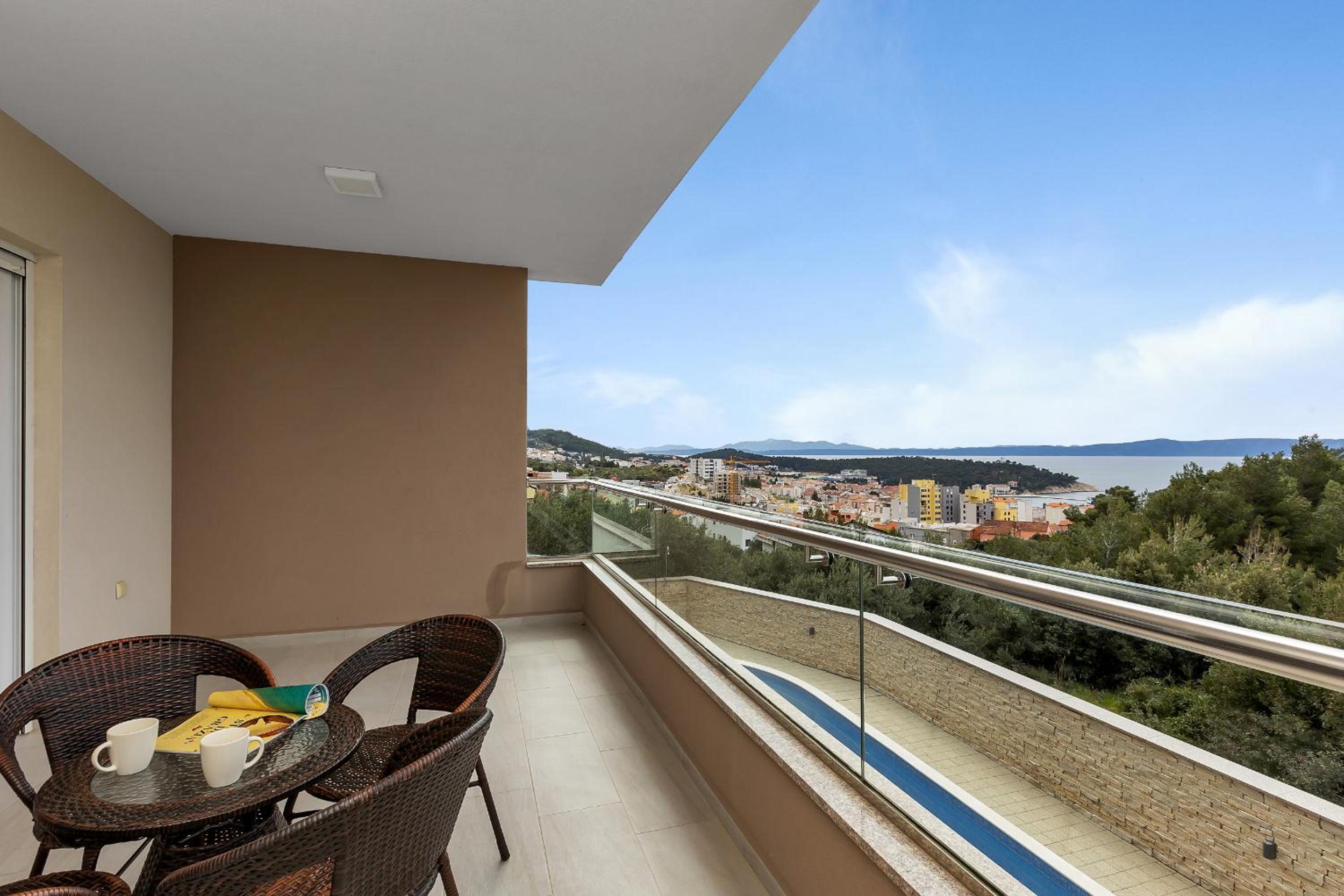 Apartments Lujnovic