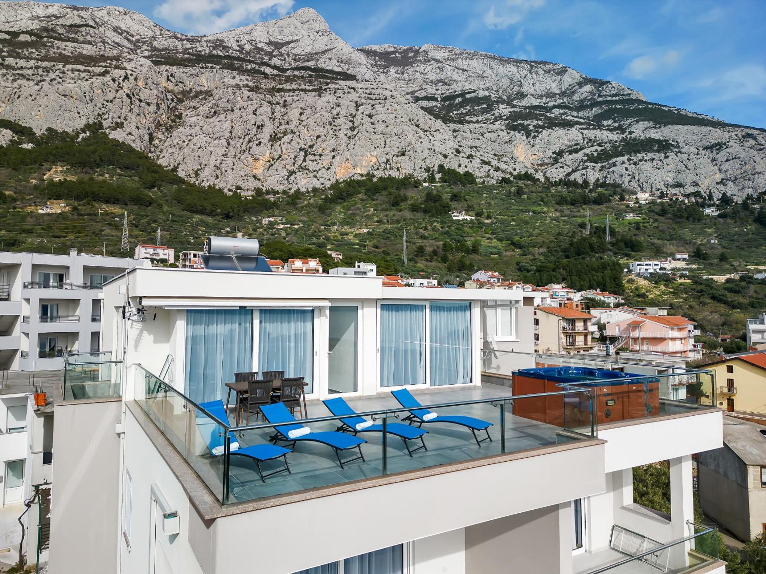 Apartments Lujnovic