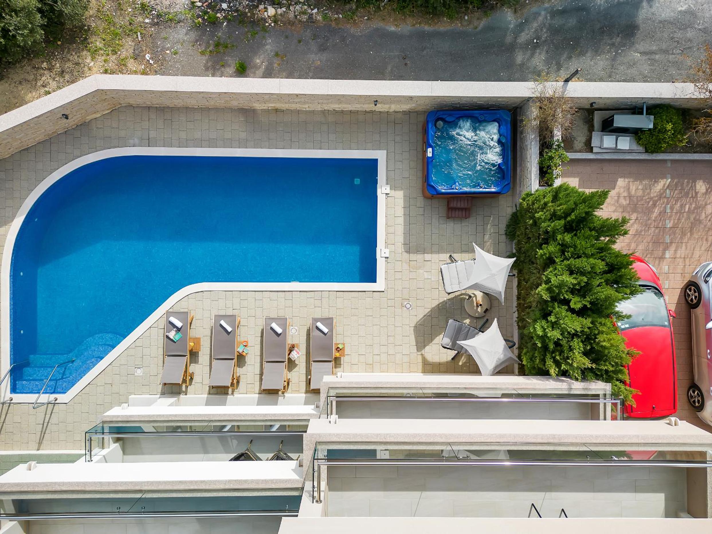 Apartments Lujnovic