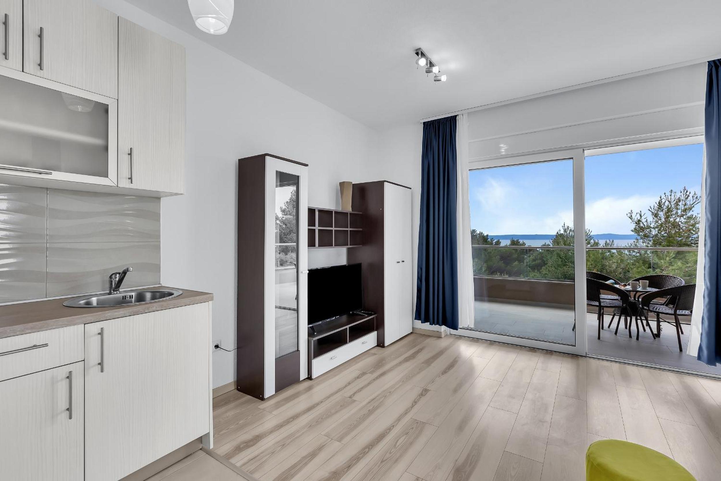 Apartments Lujnovic
