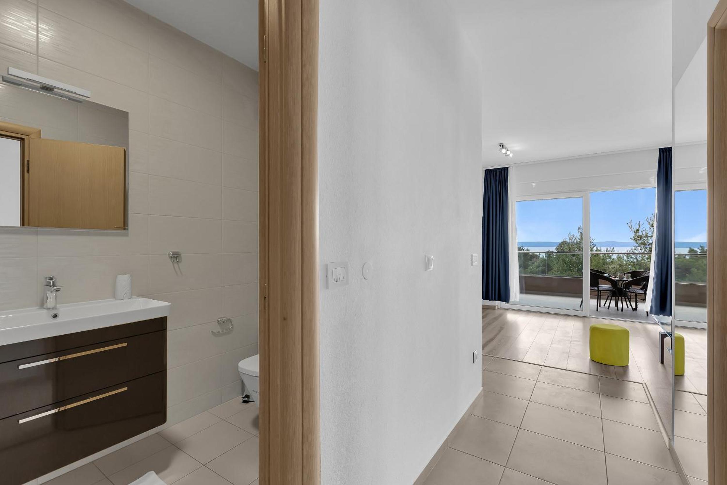 Apartments Lujnovic