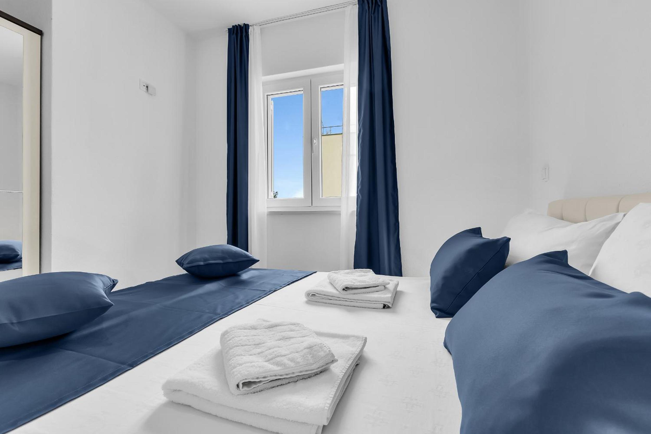 Apartments Lujnovic