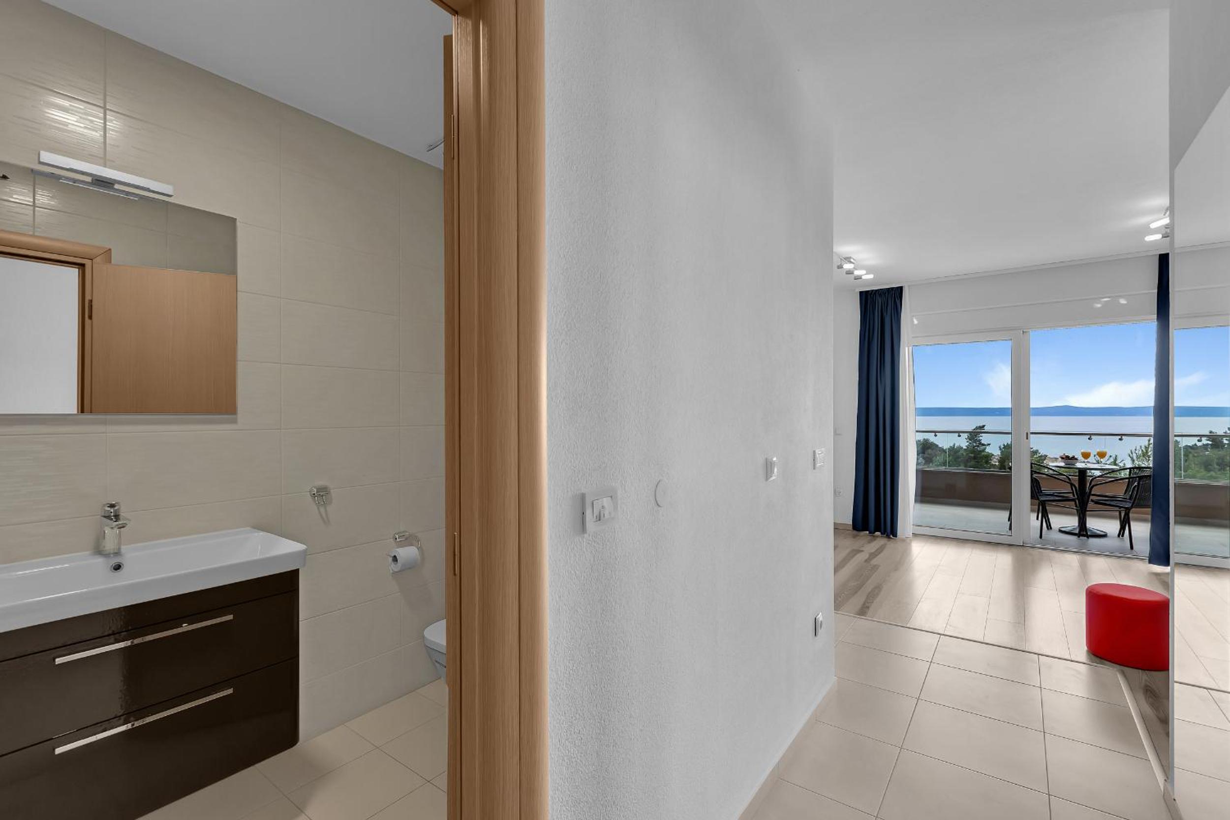Apartments Lujnovic