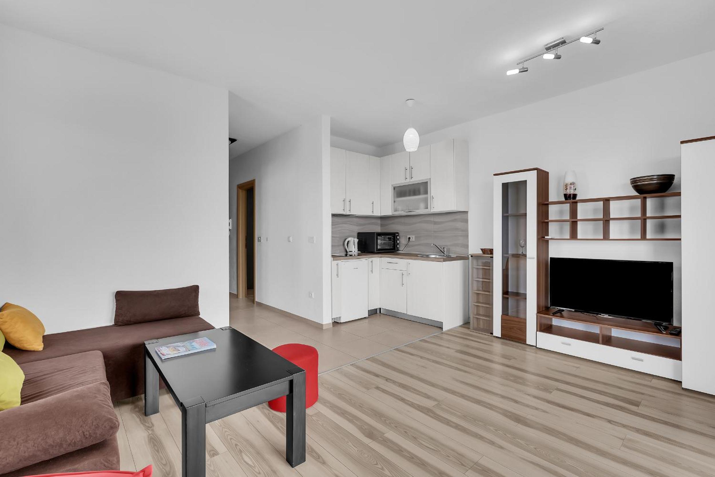 Apartments Lujnovic