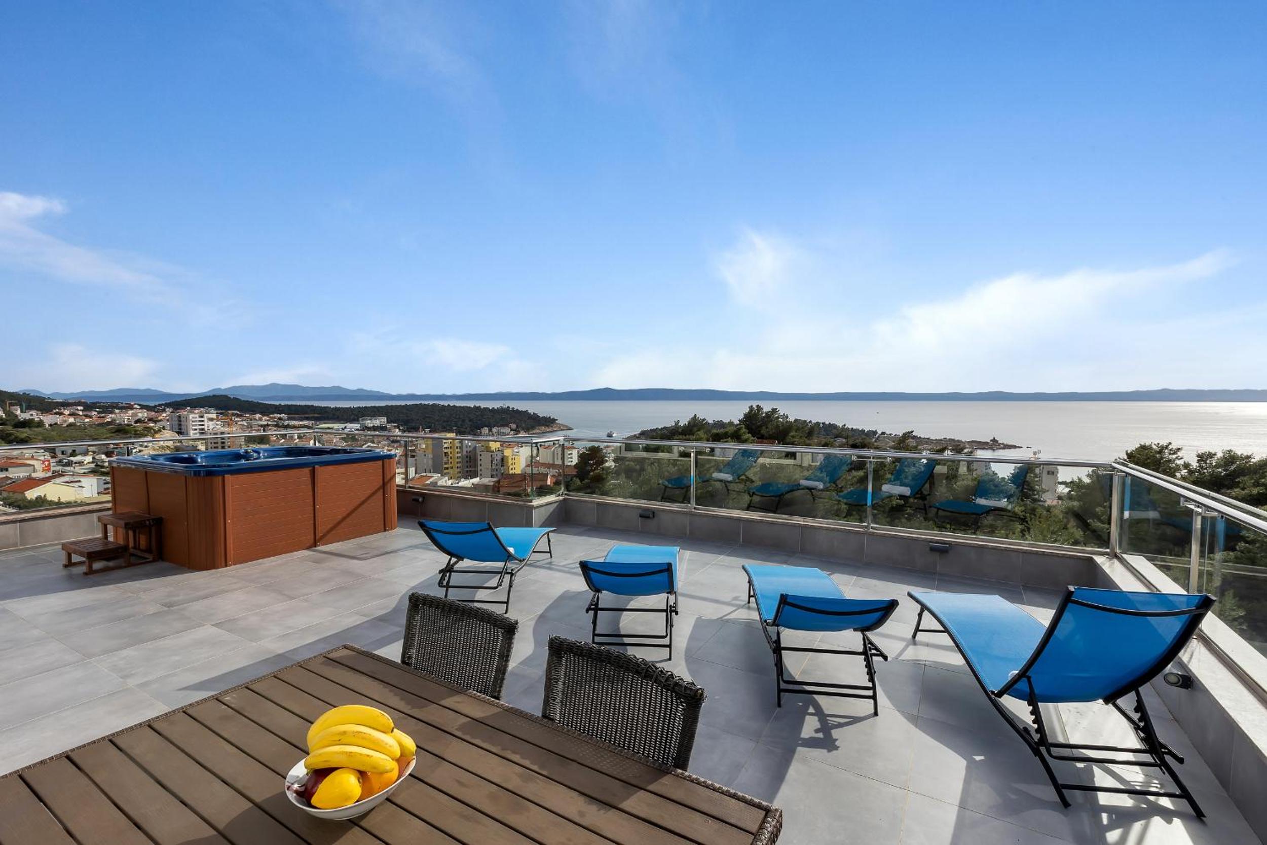 Apartments Lujnovic