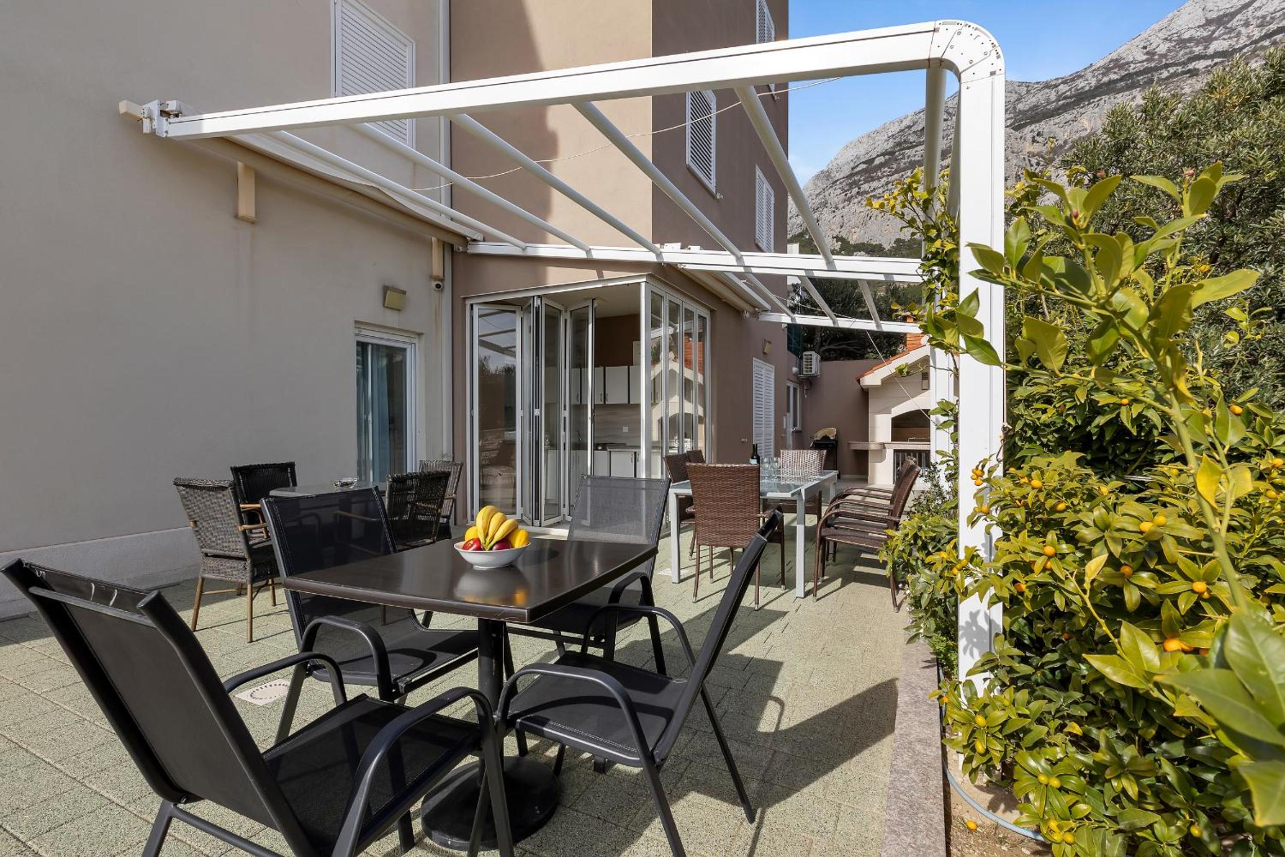 Apartments Lujnovic