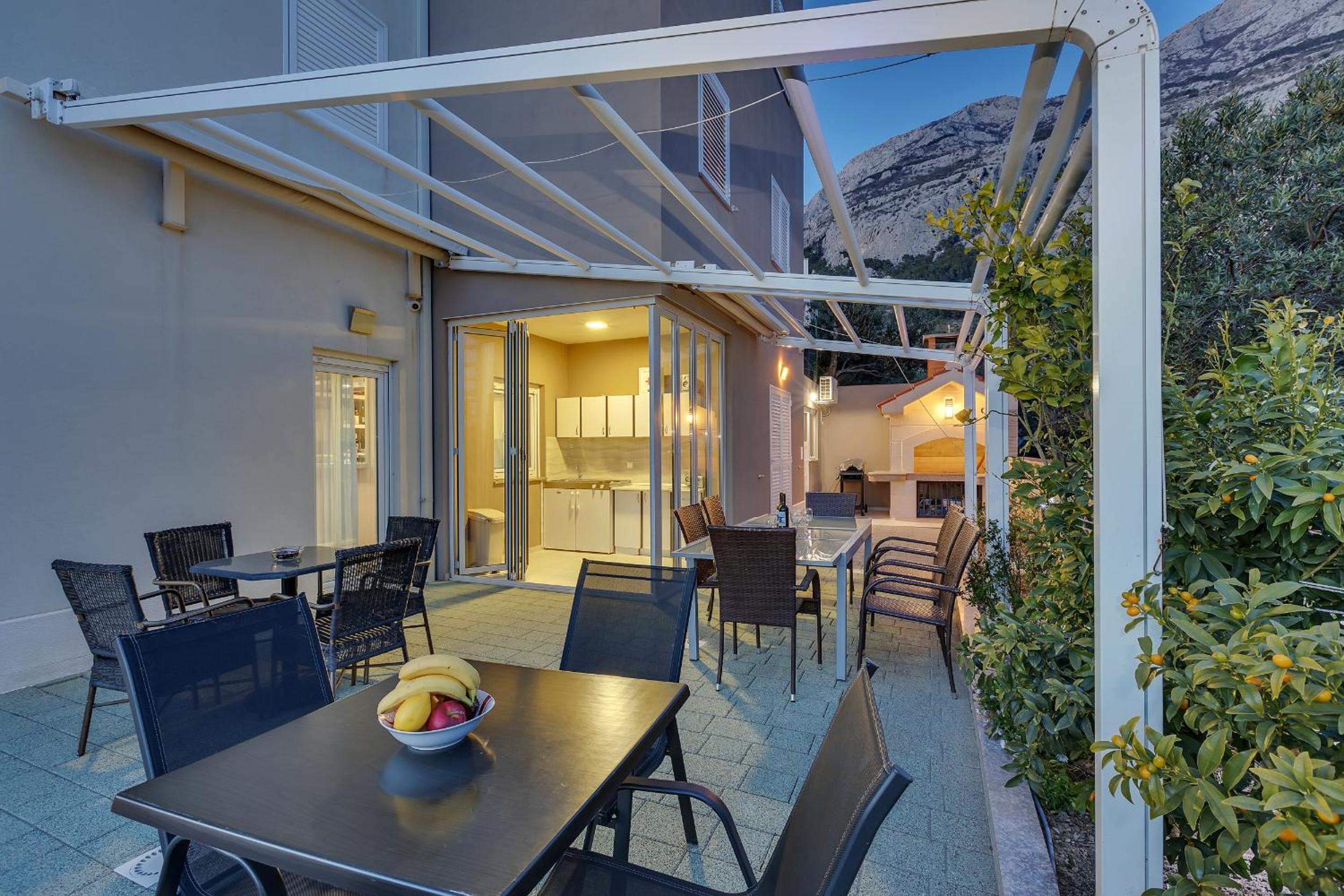 Apartments Lujnovic