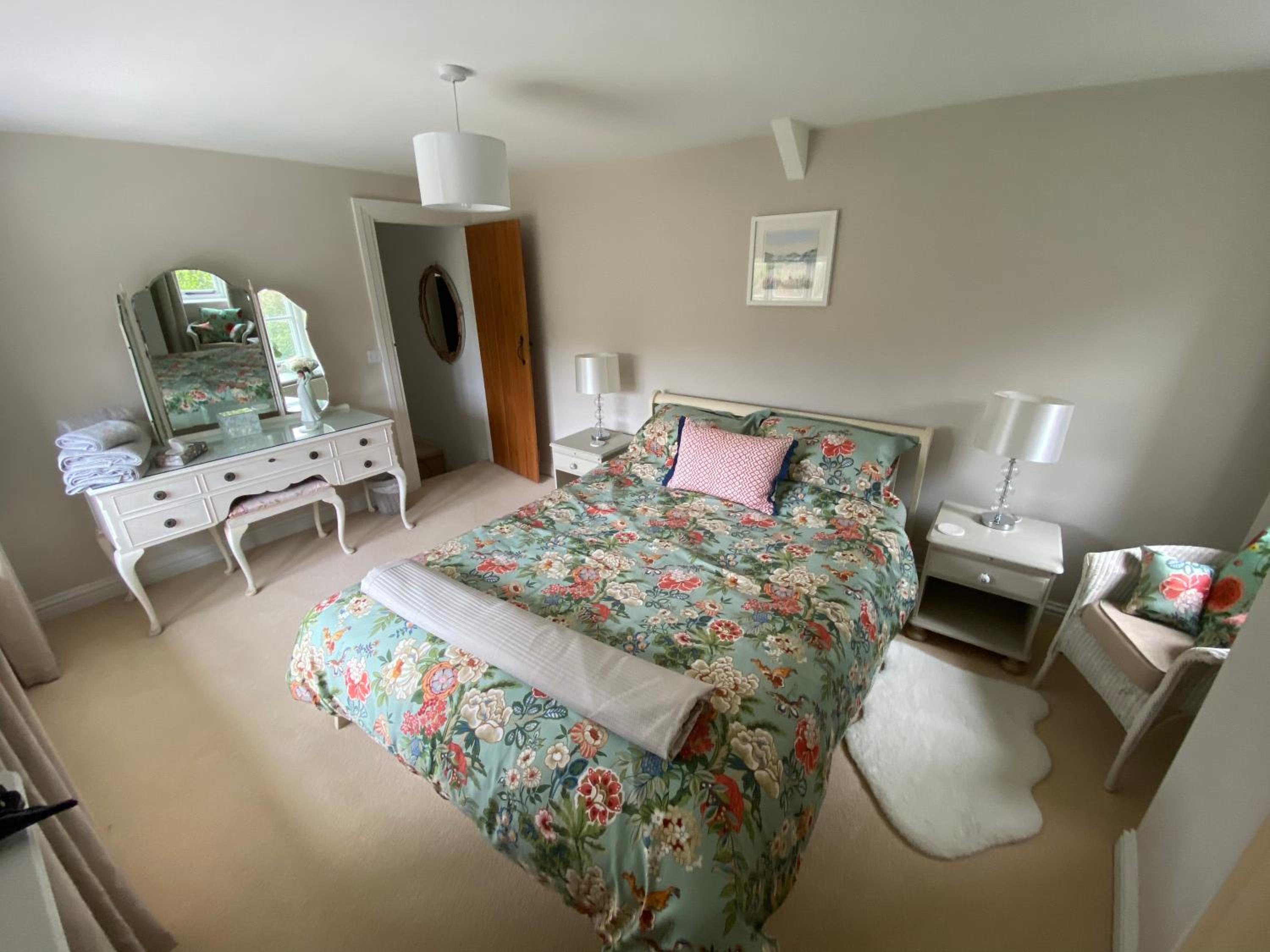 ‘The Nest’ A beautiful cottage in Devon view 3