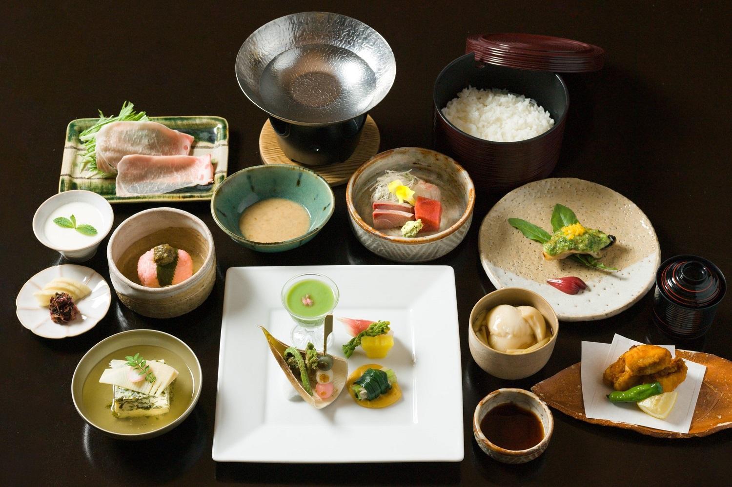 Hagi No Yado Tomoe