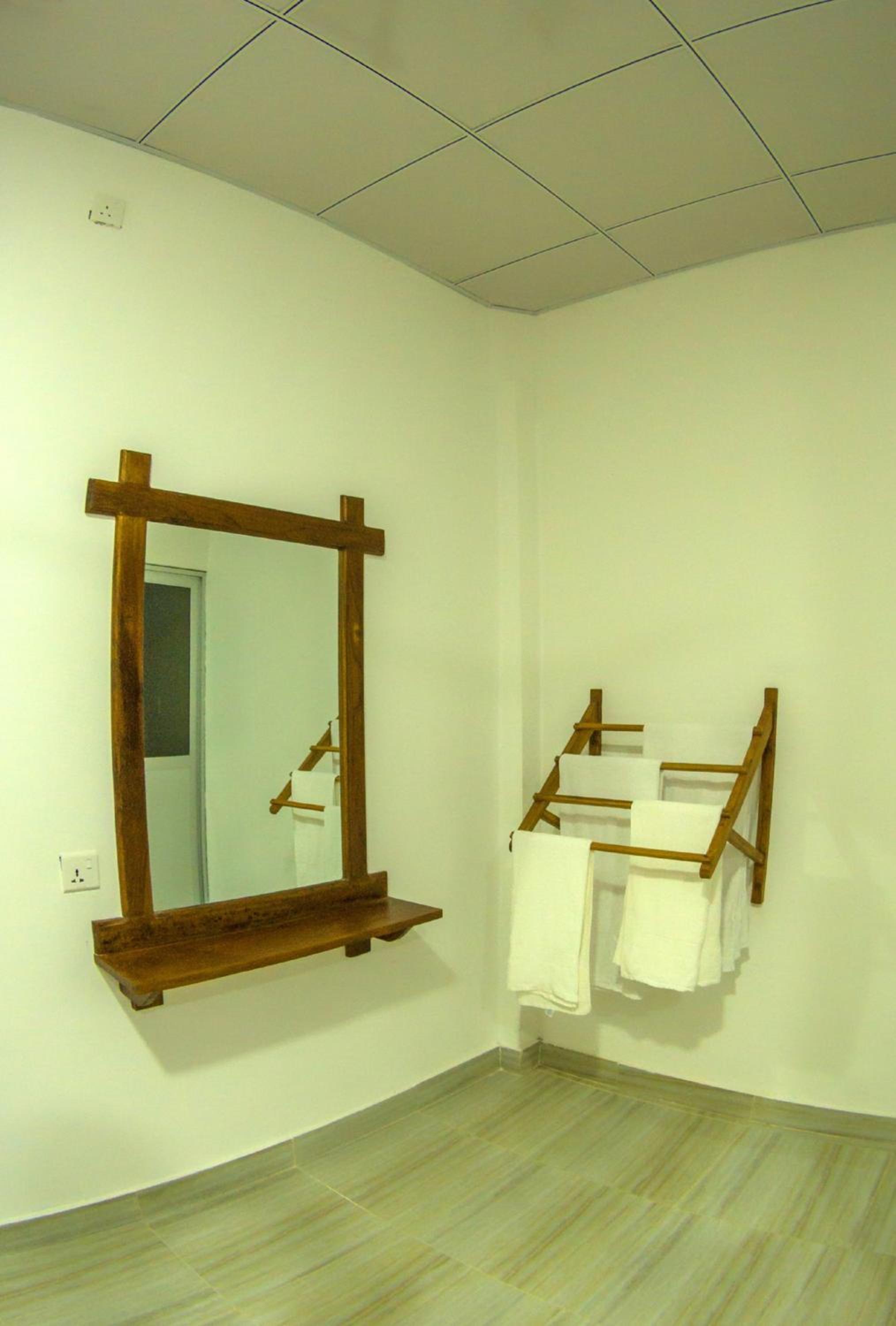 Photo 33